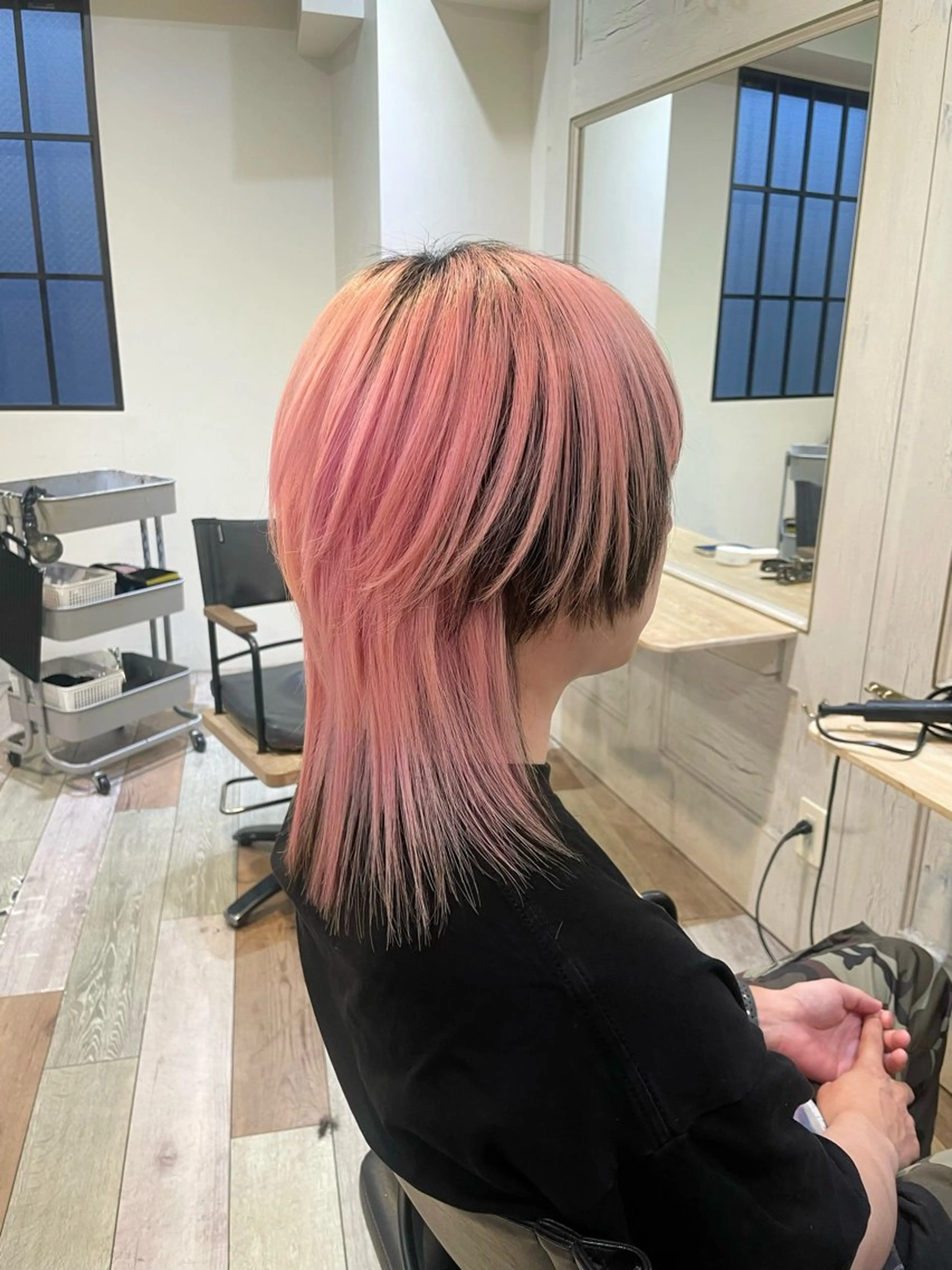 ミディアム カラー メンズ メンズウルフカット ウルフカット ヘアカラー 盛れるレイヤー× ウルフMari🪽のヘアスタイル