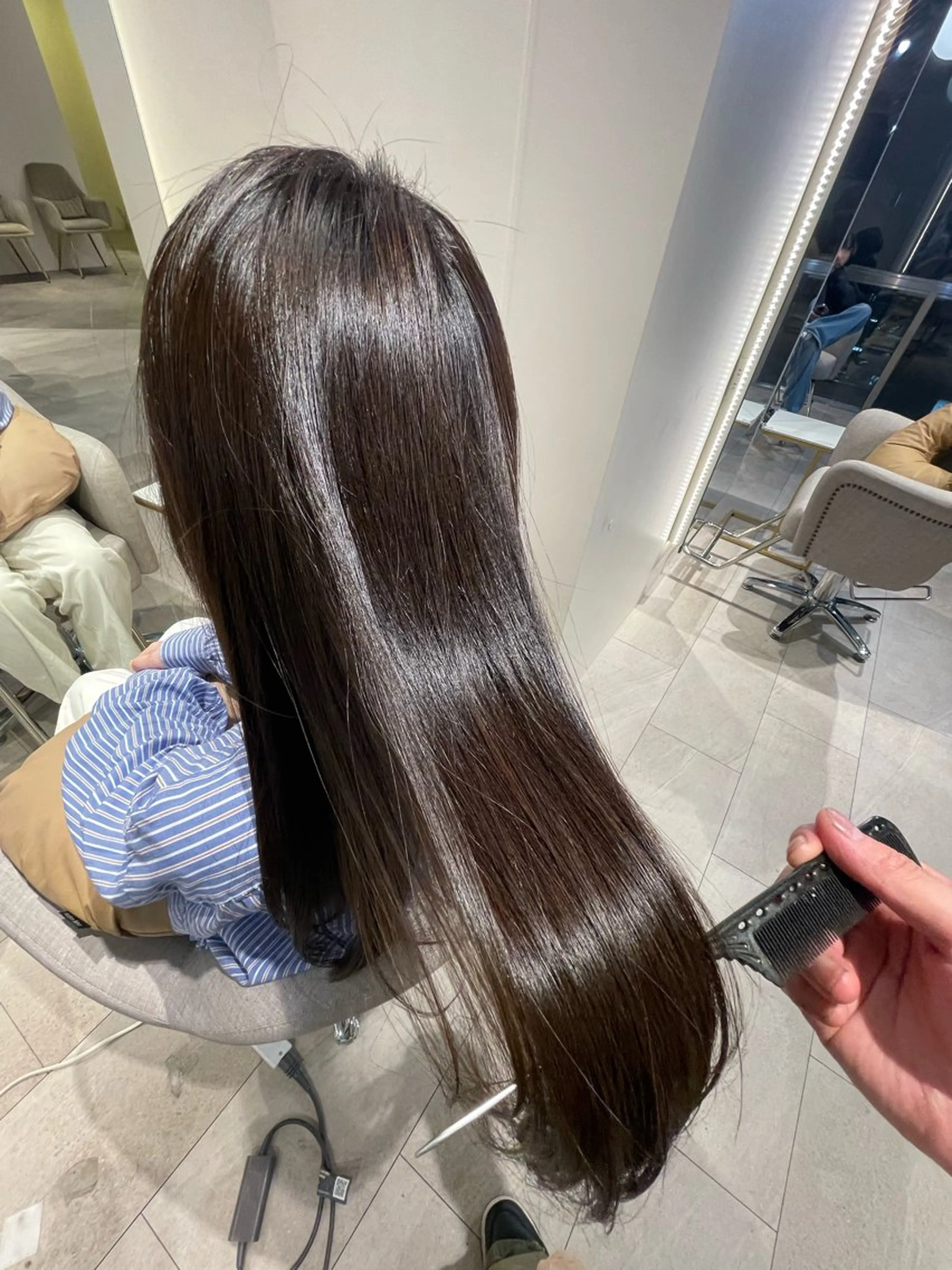 日曜日限定！！全体髪質改善＋3STEPトリートメント✨(補足説明を必ずお読み下さい！)の写真