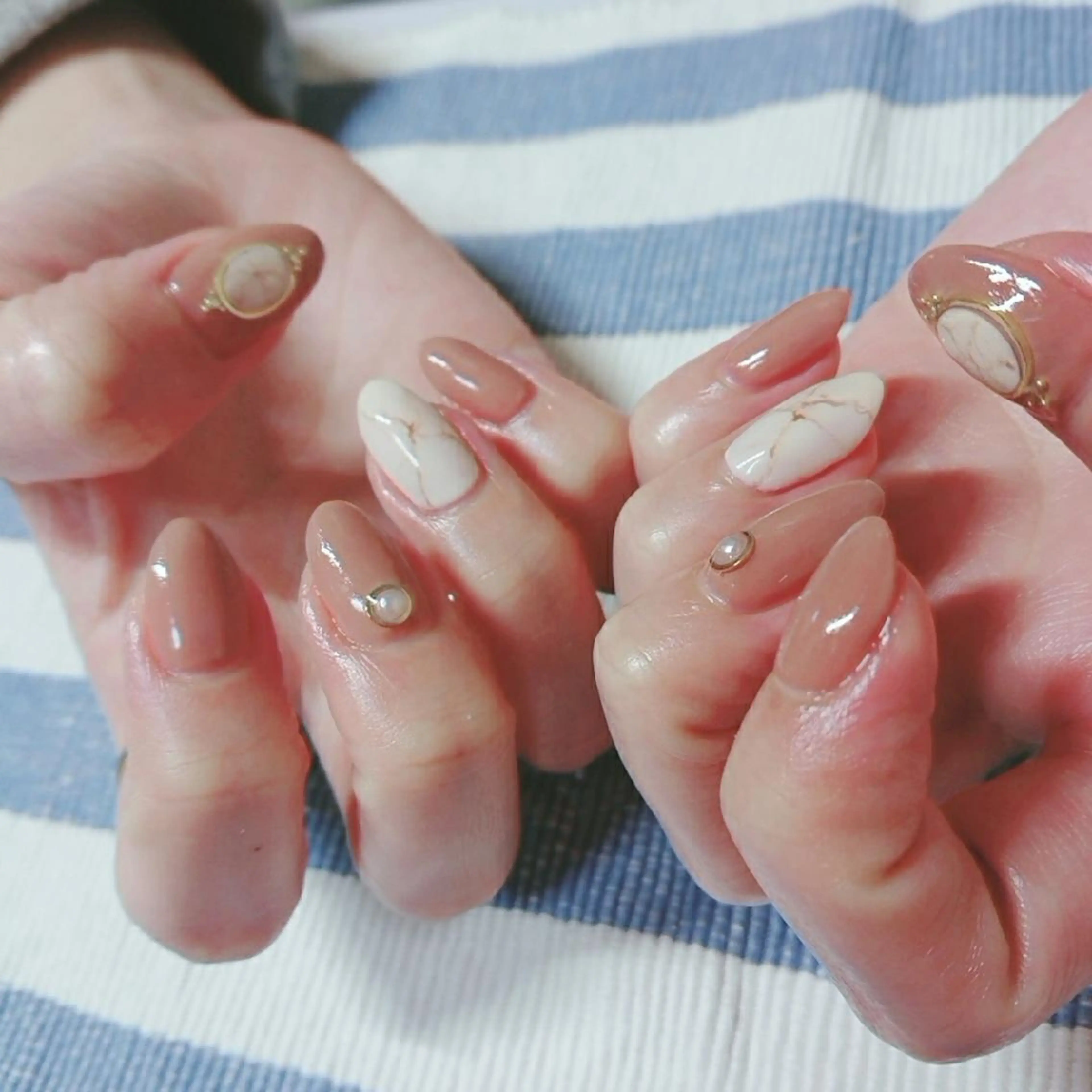 ネイル 大理石ネイル(マーブル) 春ネイル Glanz (グランツ)のエステ・リラクイメージ