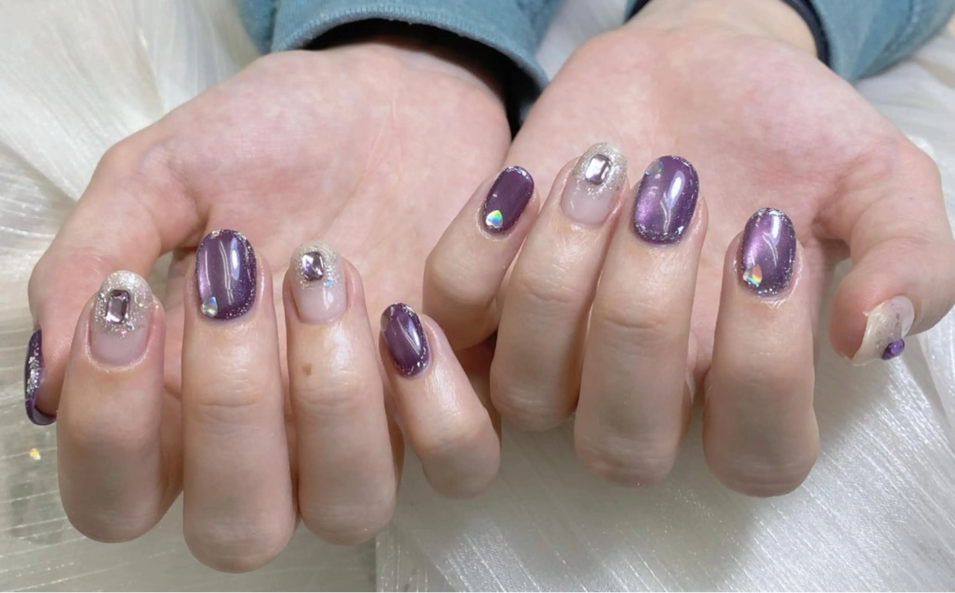 ネイル 小島 阿佑美のネイルデザイン