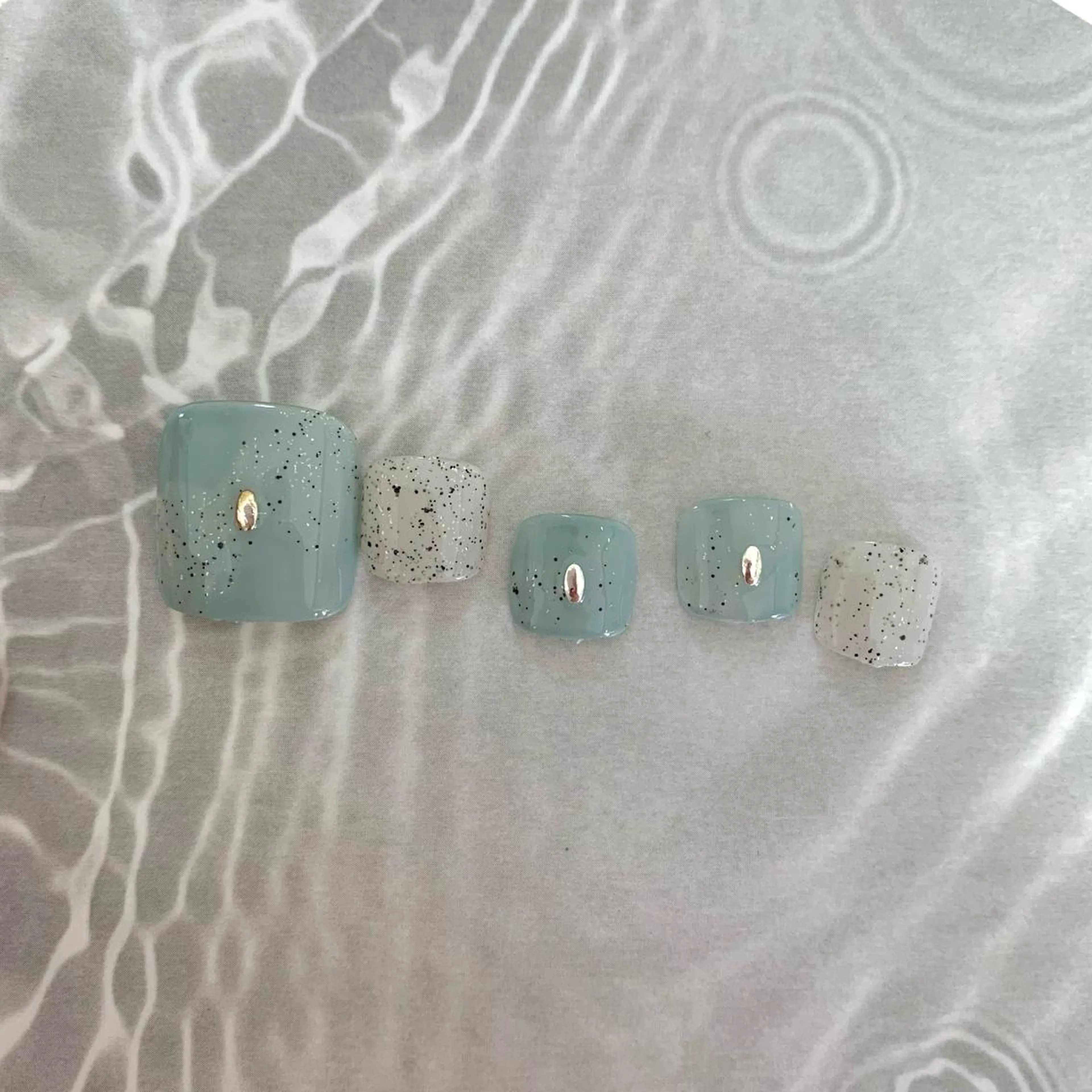 ネイル 名嘉眞 ゆかりのネイルデザイン