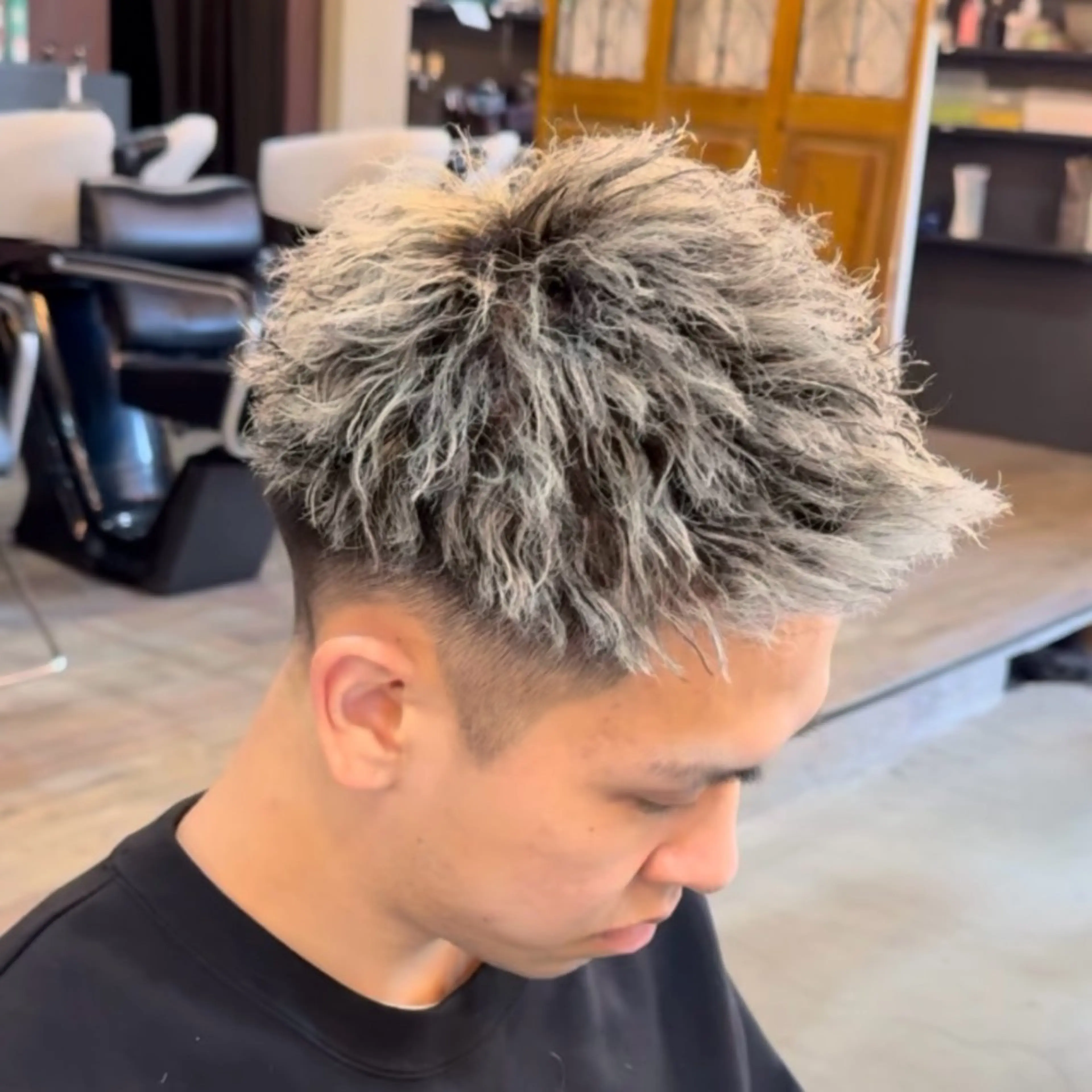 ショート カラー メンズ メンズメッシュ メッシュ カット ヘアカラー ツイスパ/ TAKUMIの眉毛・アイブロウイメージ