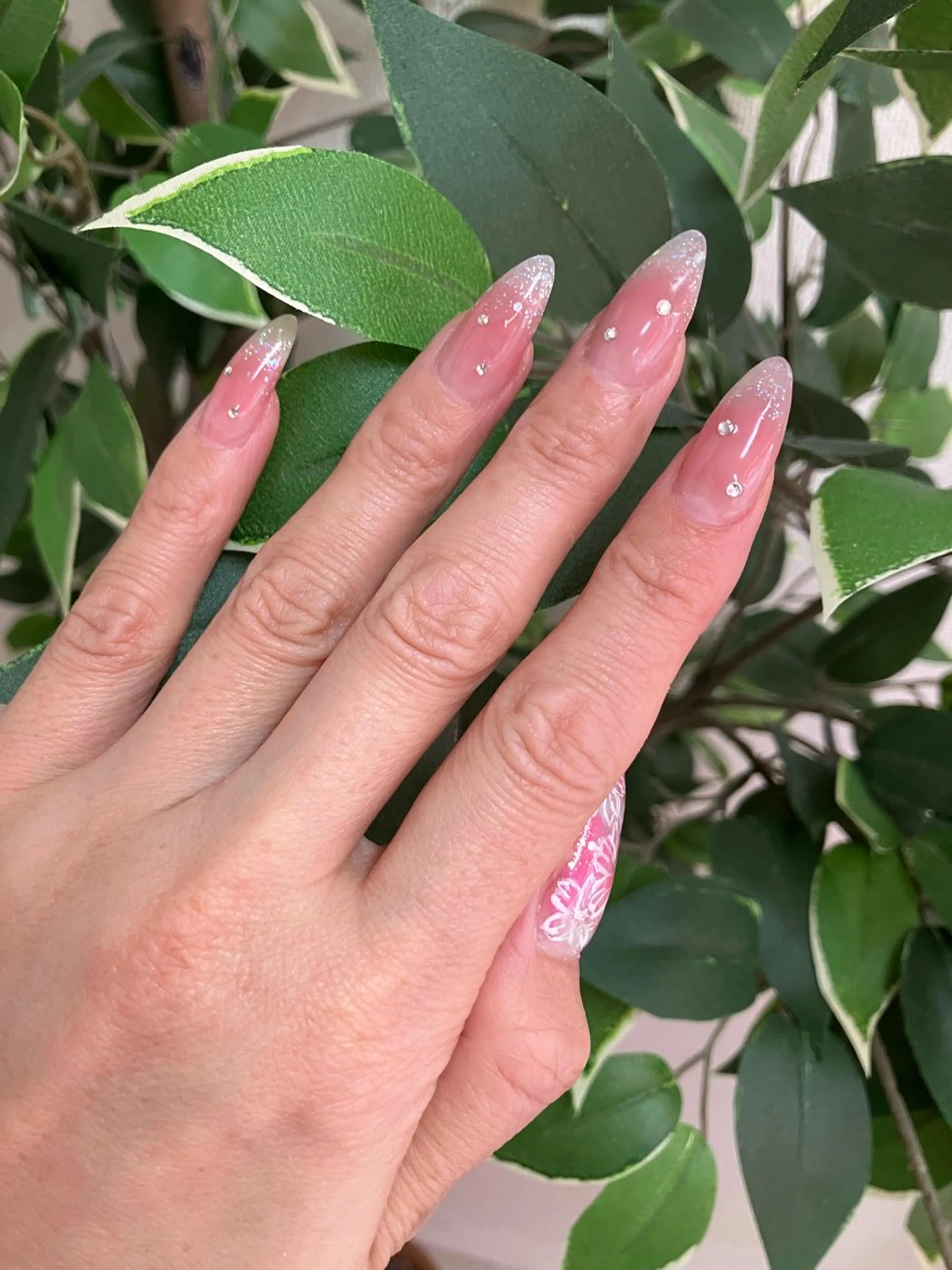 ネイル リリーズサプライ 瀬尾のネイルデザイン