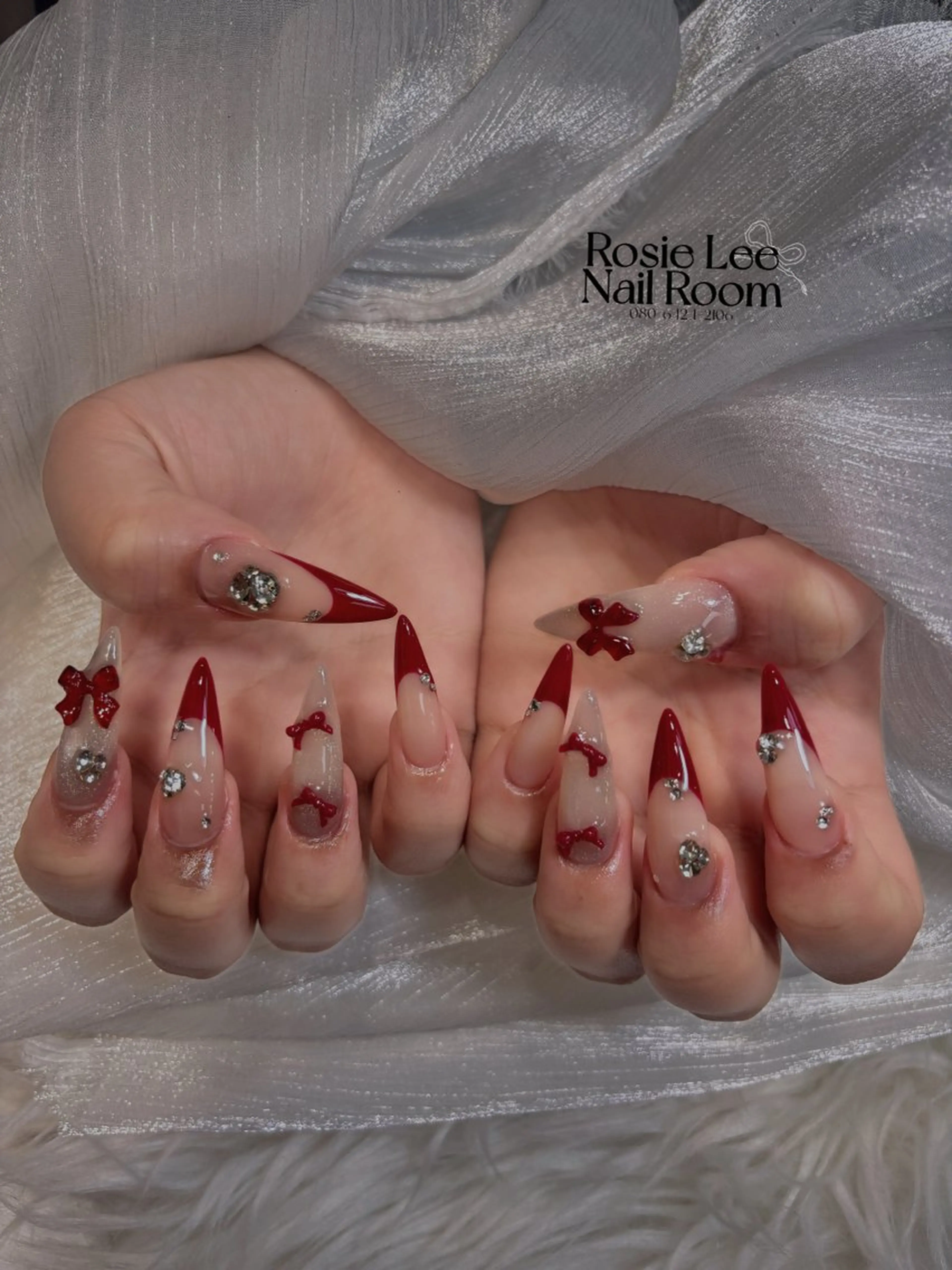 ネイル ハンドネイル ROSIE LEEのネイルデザイン