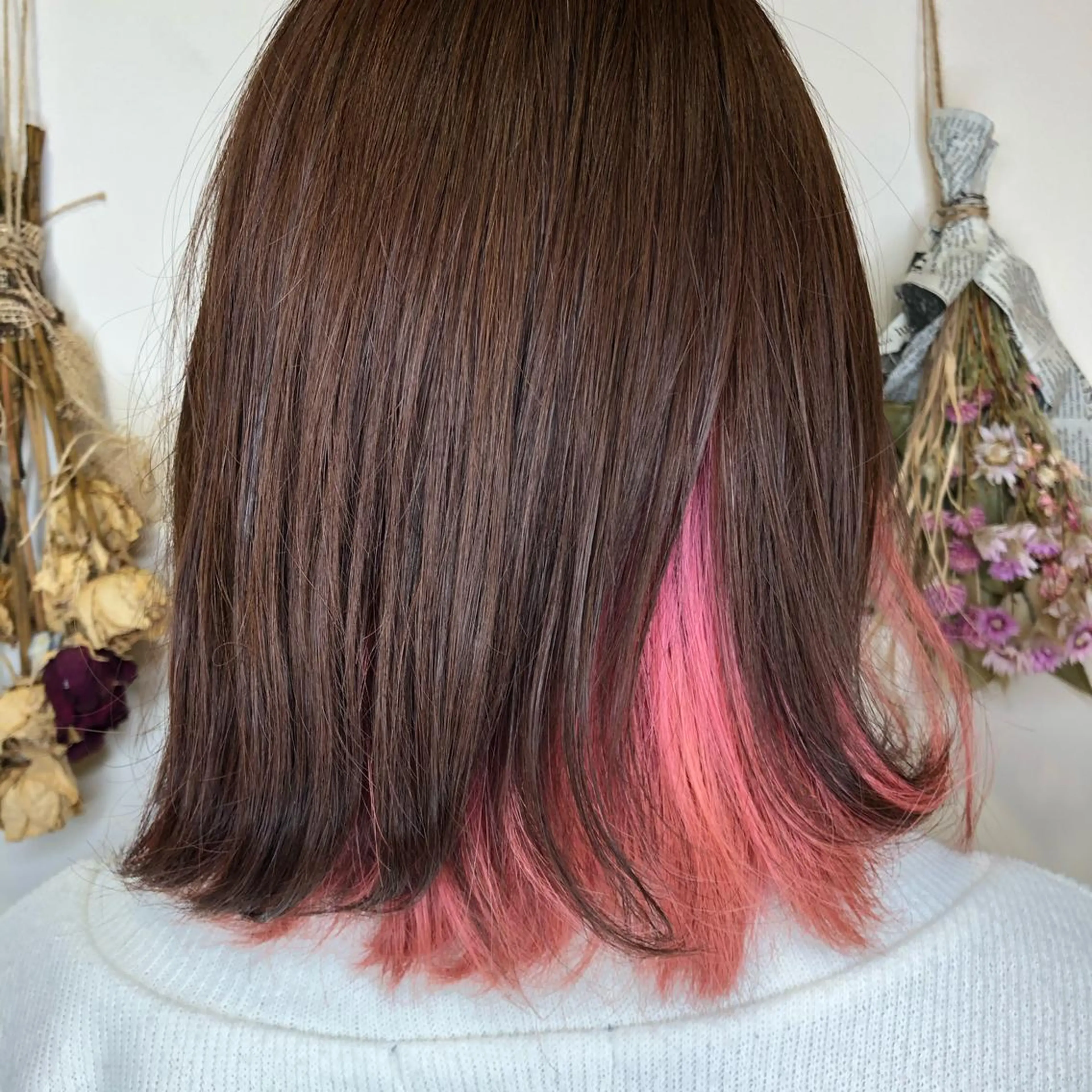 ミディアム カラー ピンクカラー カット ヘアカラー 松佐 ゆかりのヘアスタイル