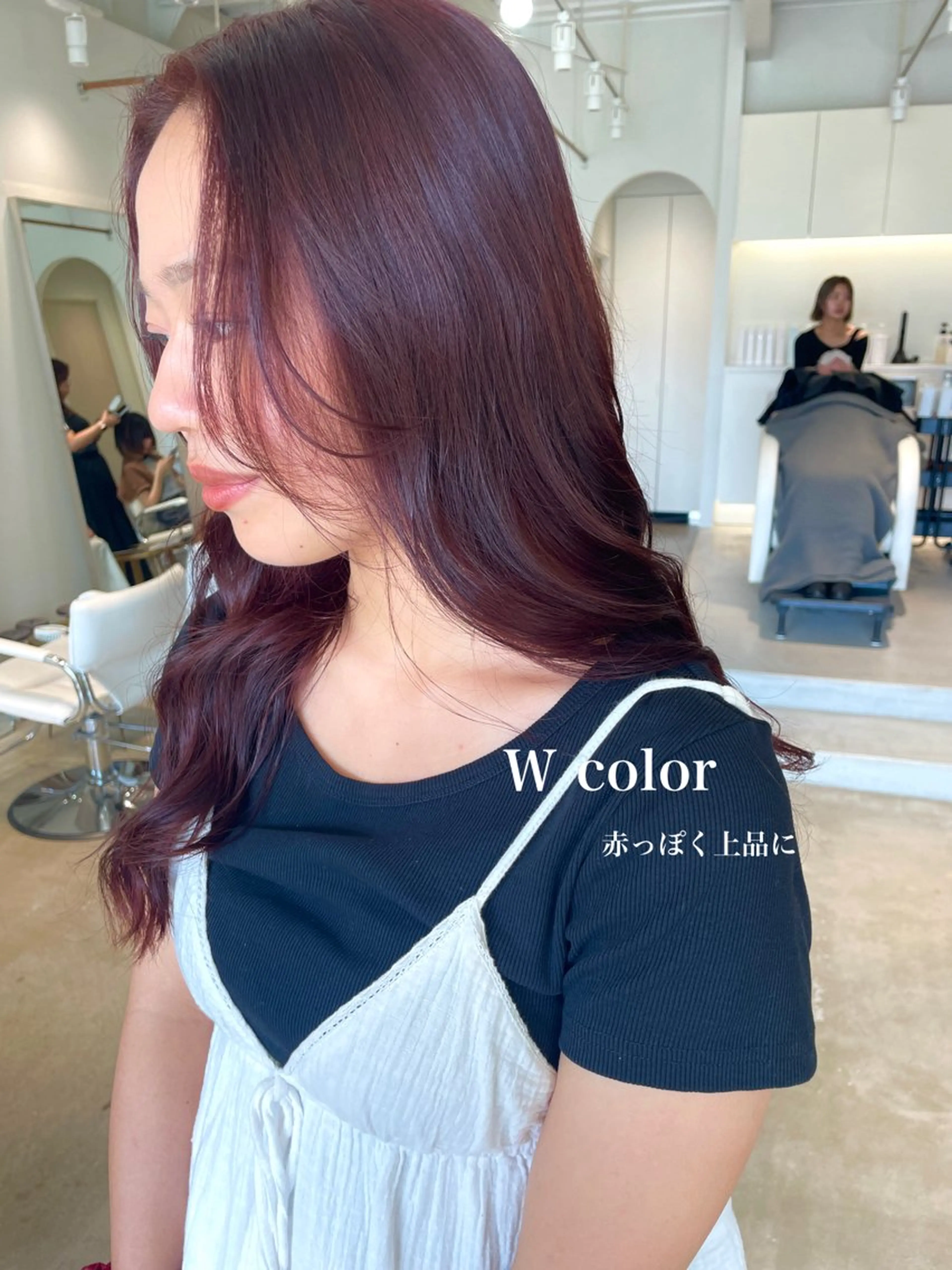 ロング カラー ブリーチ ブリーチなしカラー 縮毛矯正 峯崎 葵のヘアスタイル