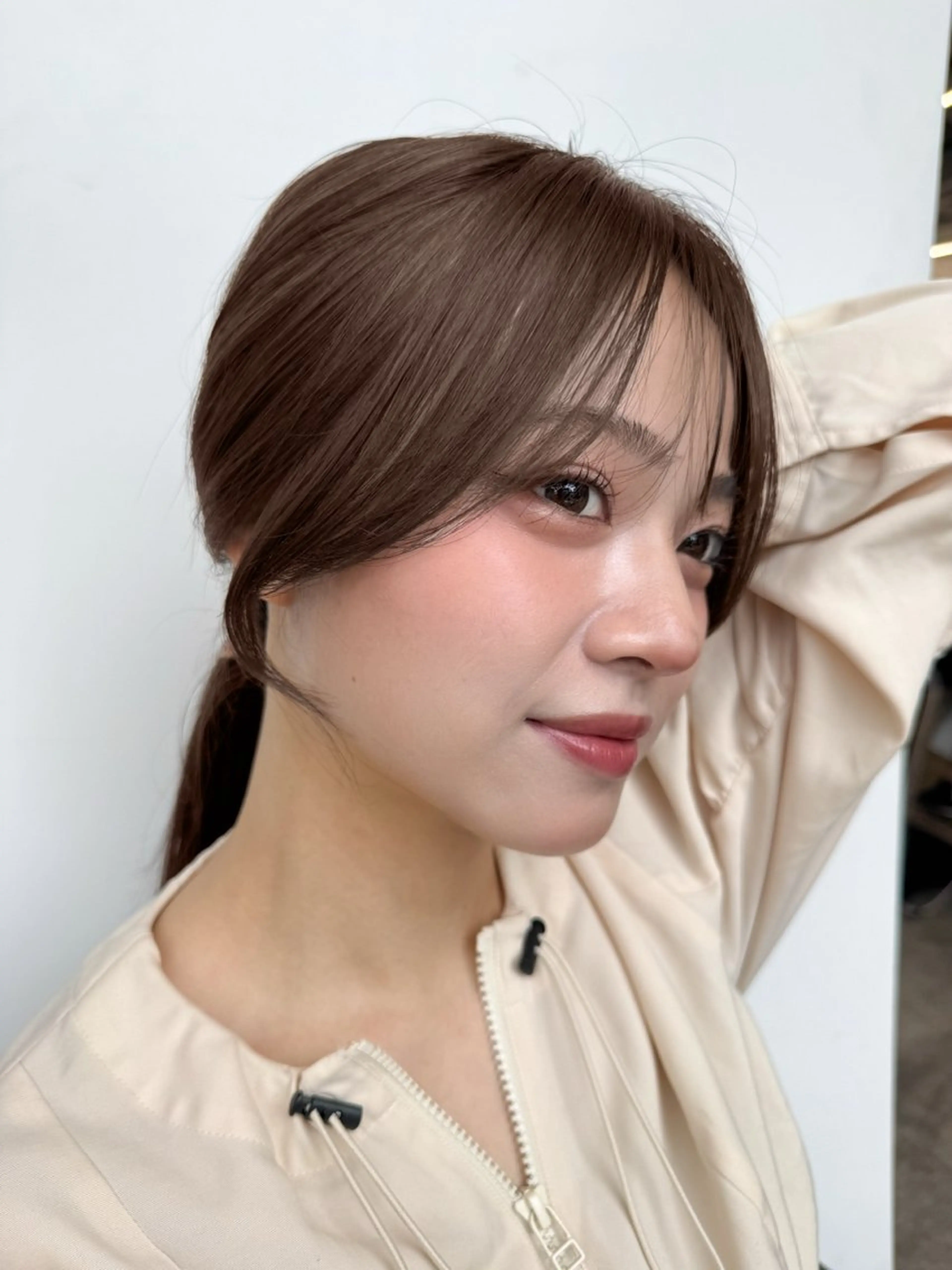 ミディアム カット ヘアカラー 艶髪／レイヤー／ 垢抜け🩵／MARIのヘアスタイル