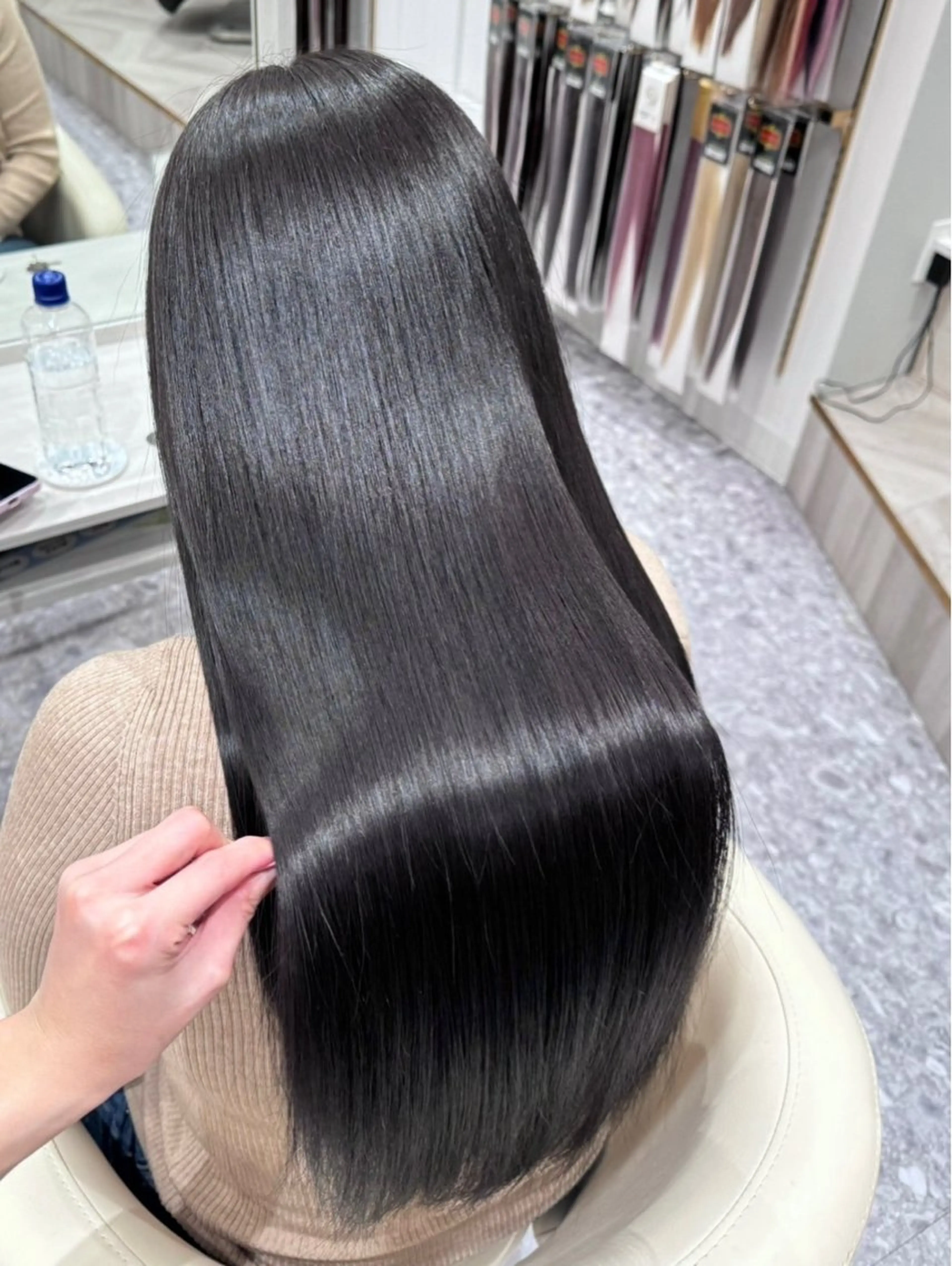 【50%off❕うねり・パヤ毛にお悩みの方必見】髪質改善ストレート（カット・トリートメント別途料金）の写真