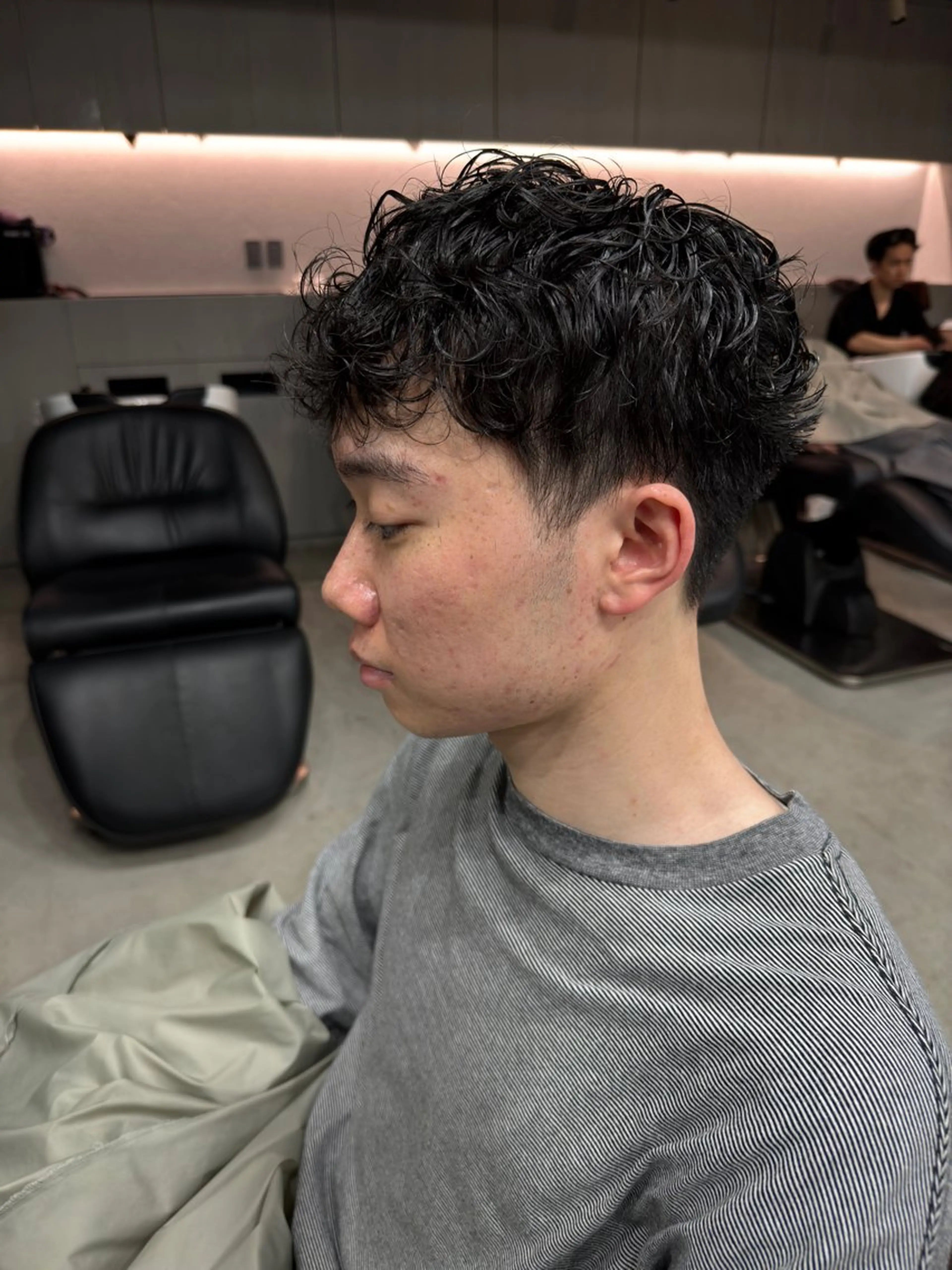 ショート パーマ メンズ 吉田一輝 外国人パーマのヘアスタイル