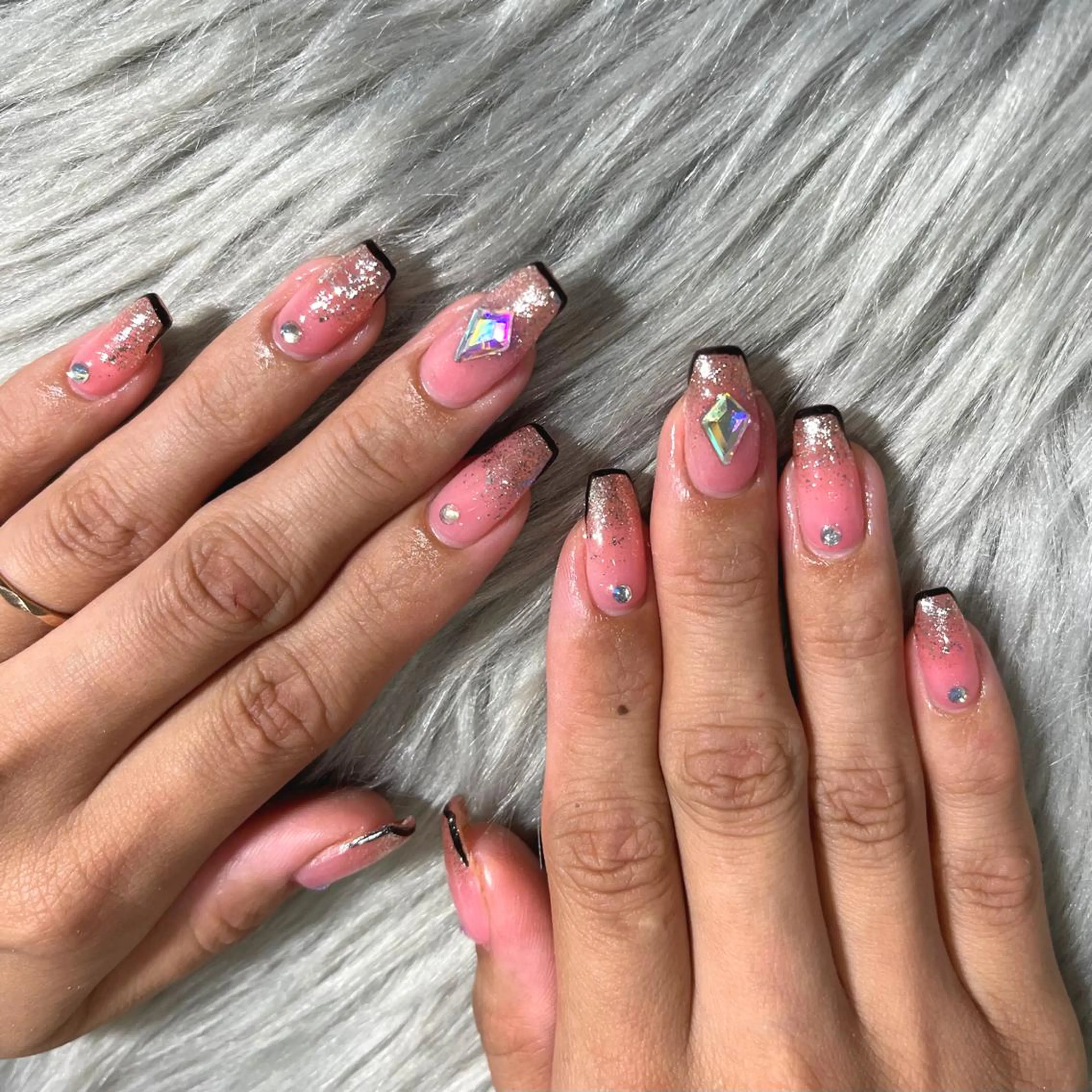 ネイル ハンドネイル Betty ✶のマツエク・マツパデザイン