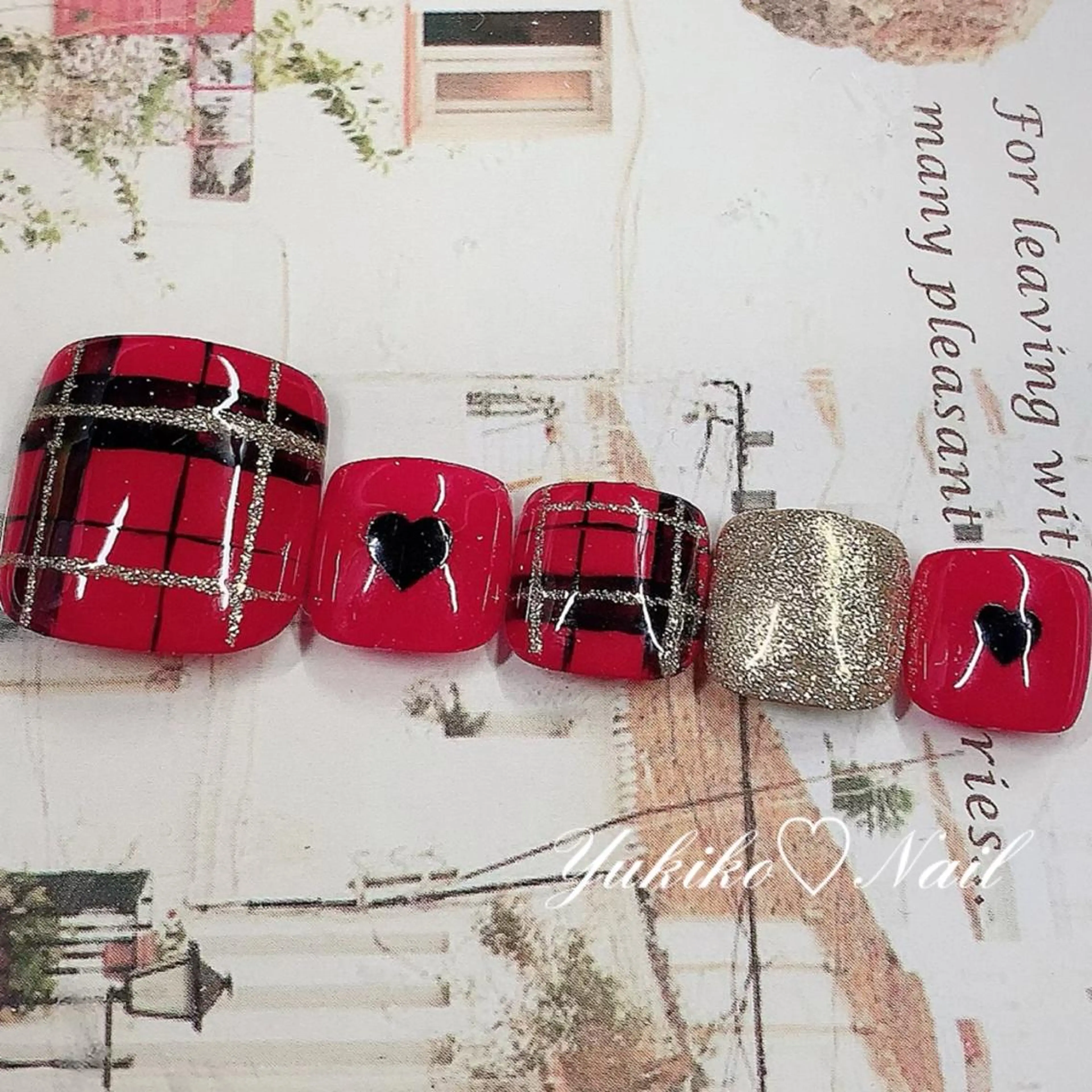 ネイル フットネイル ハート 赤色 ユキコ ネイルのネイルデザイン