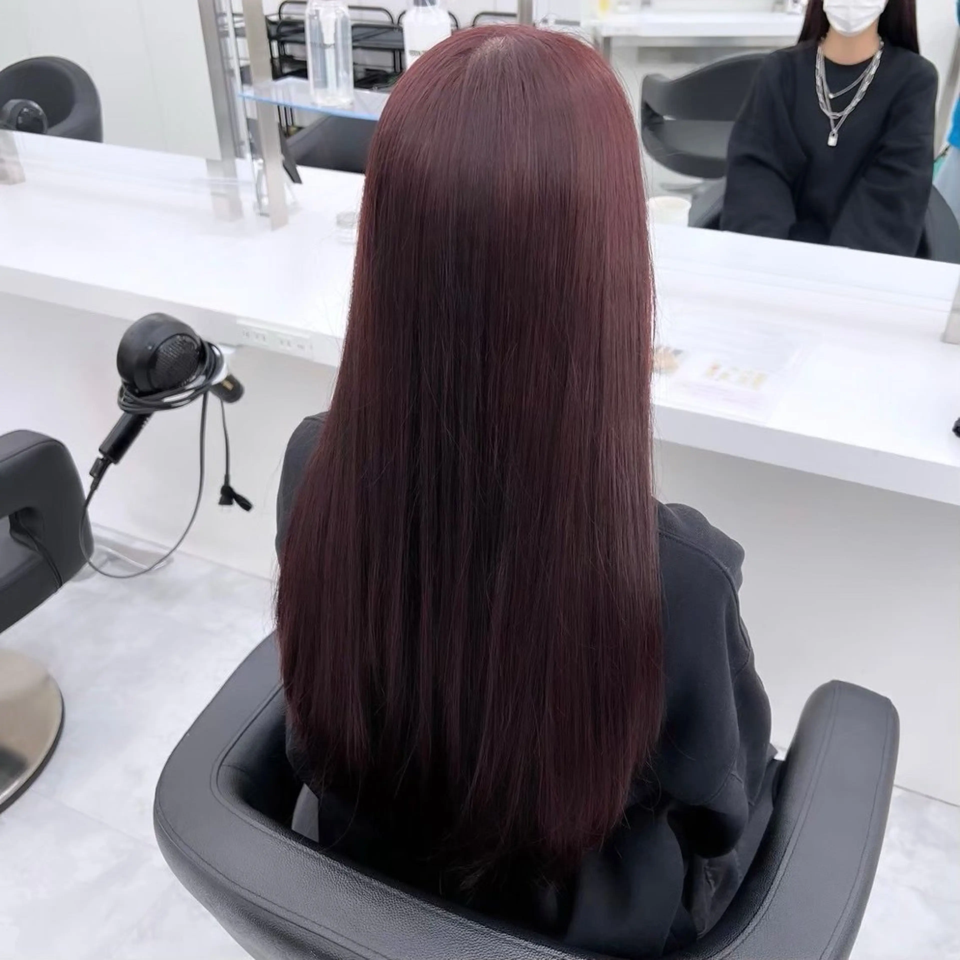 カラー ユイ☆ハイトーン ☆ブリーチデザインのヘアスタイル