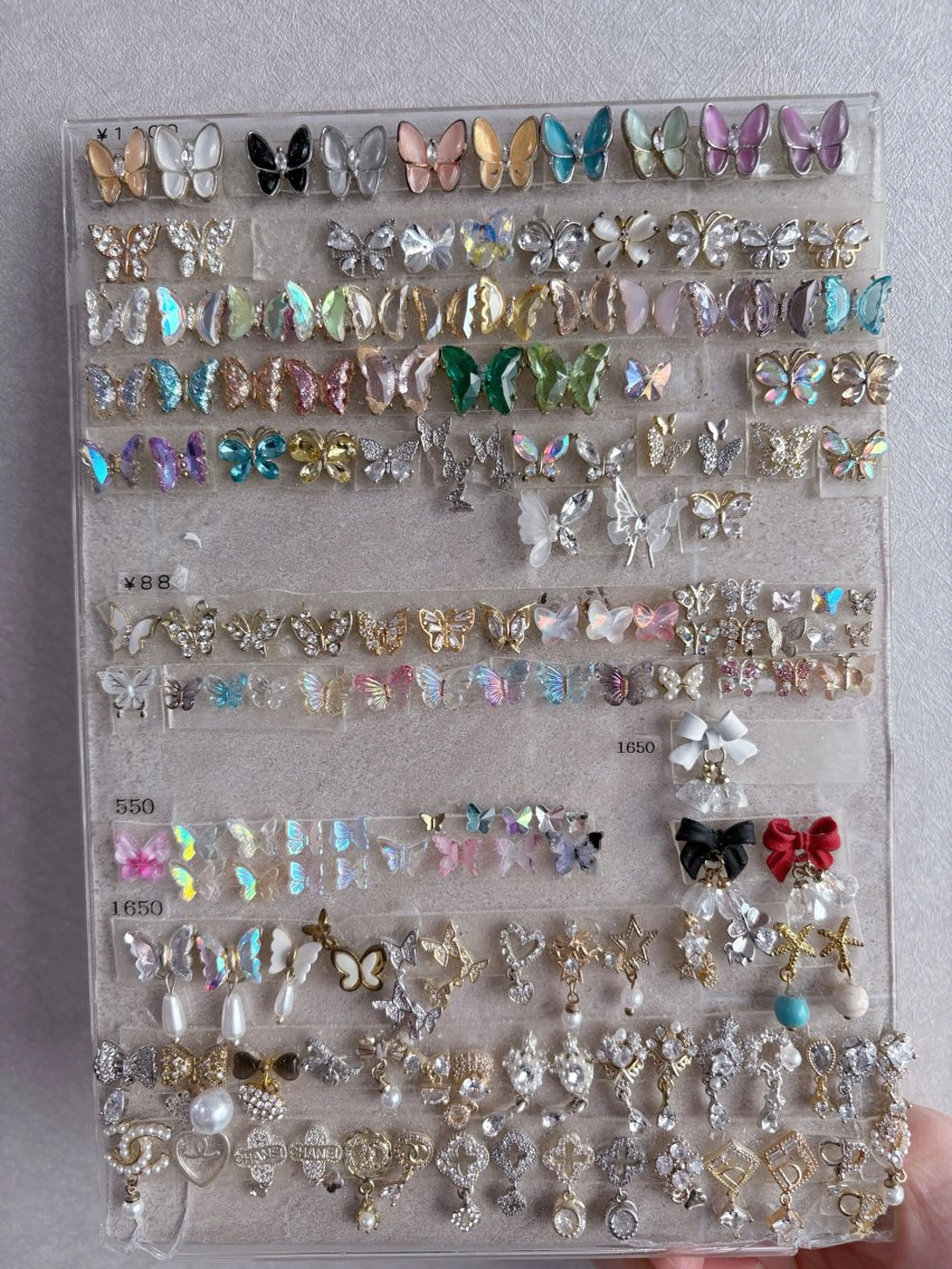 ネイル Nail R🌷 AKARI恵比寿のネイルデザイン