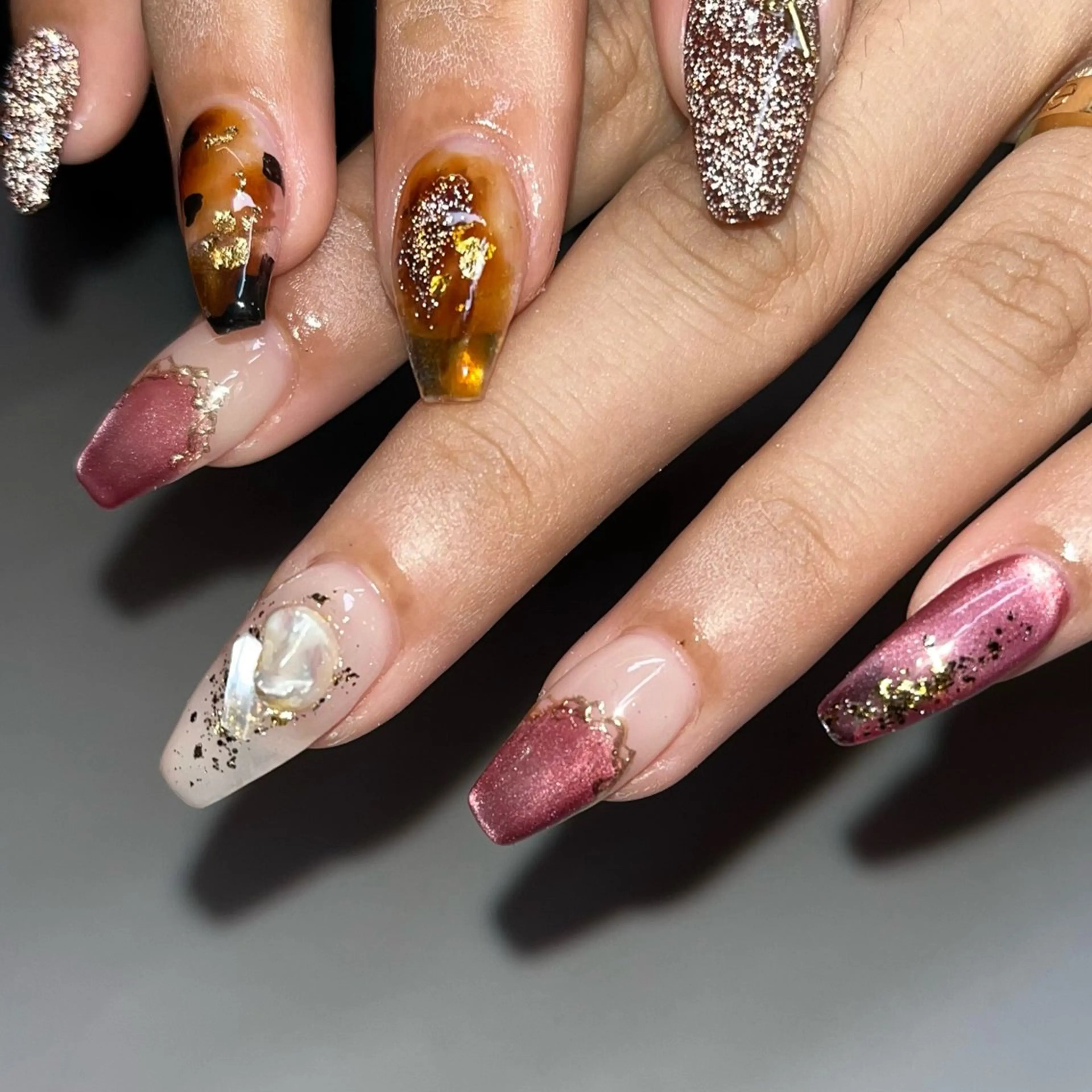 セミロング ハンドネイル watabe .のネイルデザイン