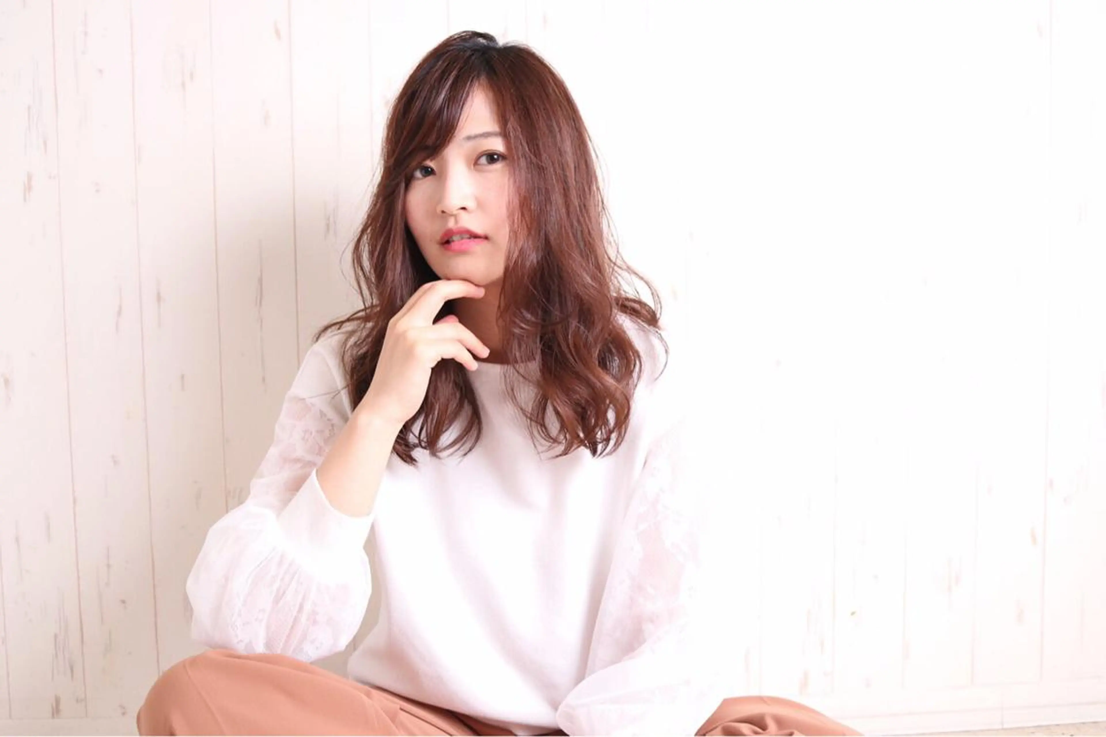 ロング カラー ベージュカラー KAIzen. tomoのヘアスタイル