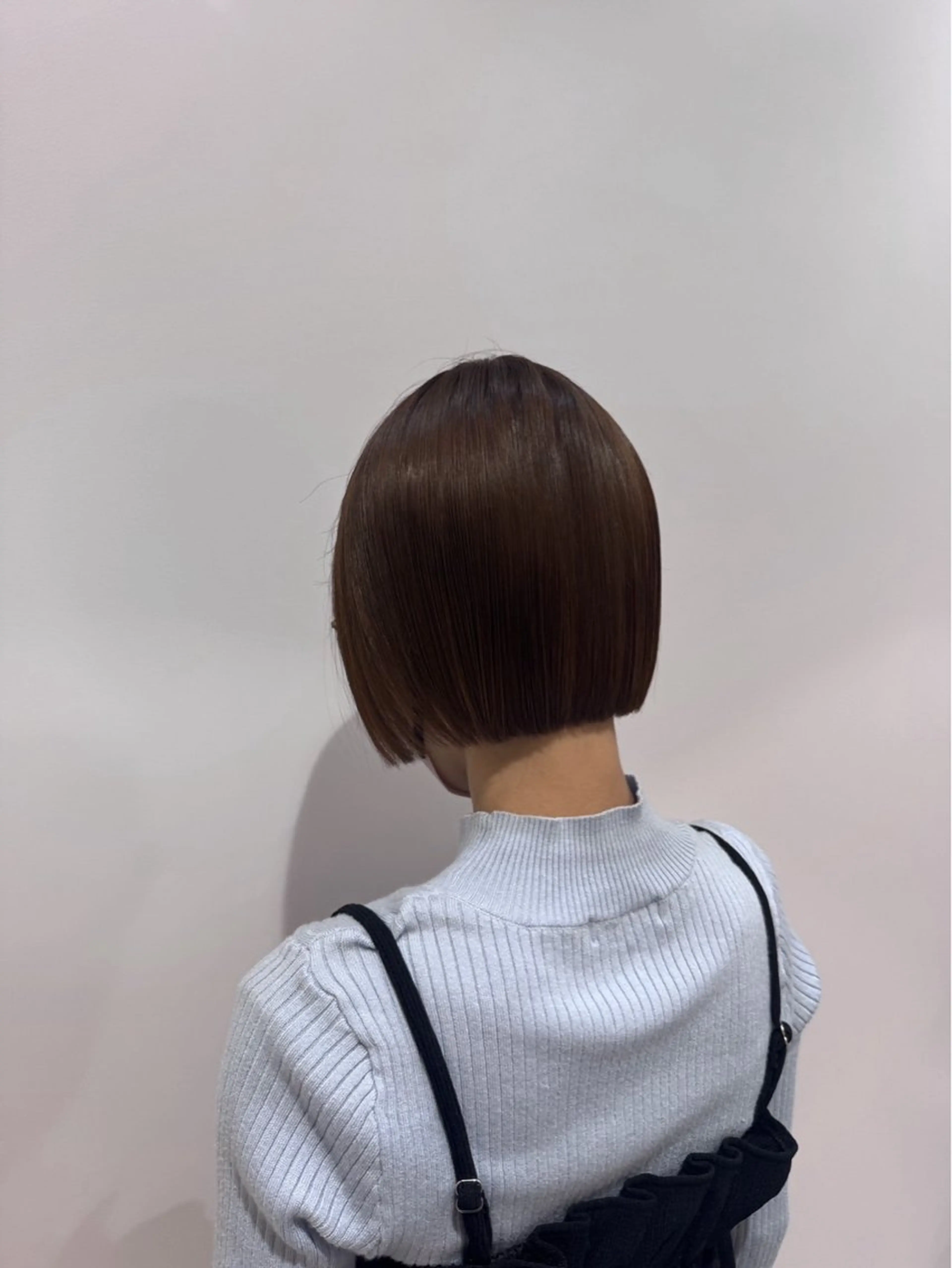 【🍀5月28日モデル募集🍀】【白髪染めを自然にカバー⭐️】しっかりカウンセリング📝《グレーカラー》18:30​〜​の写真