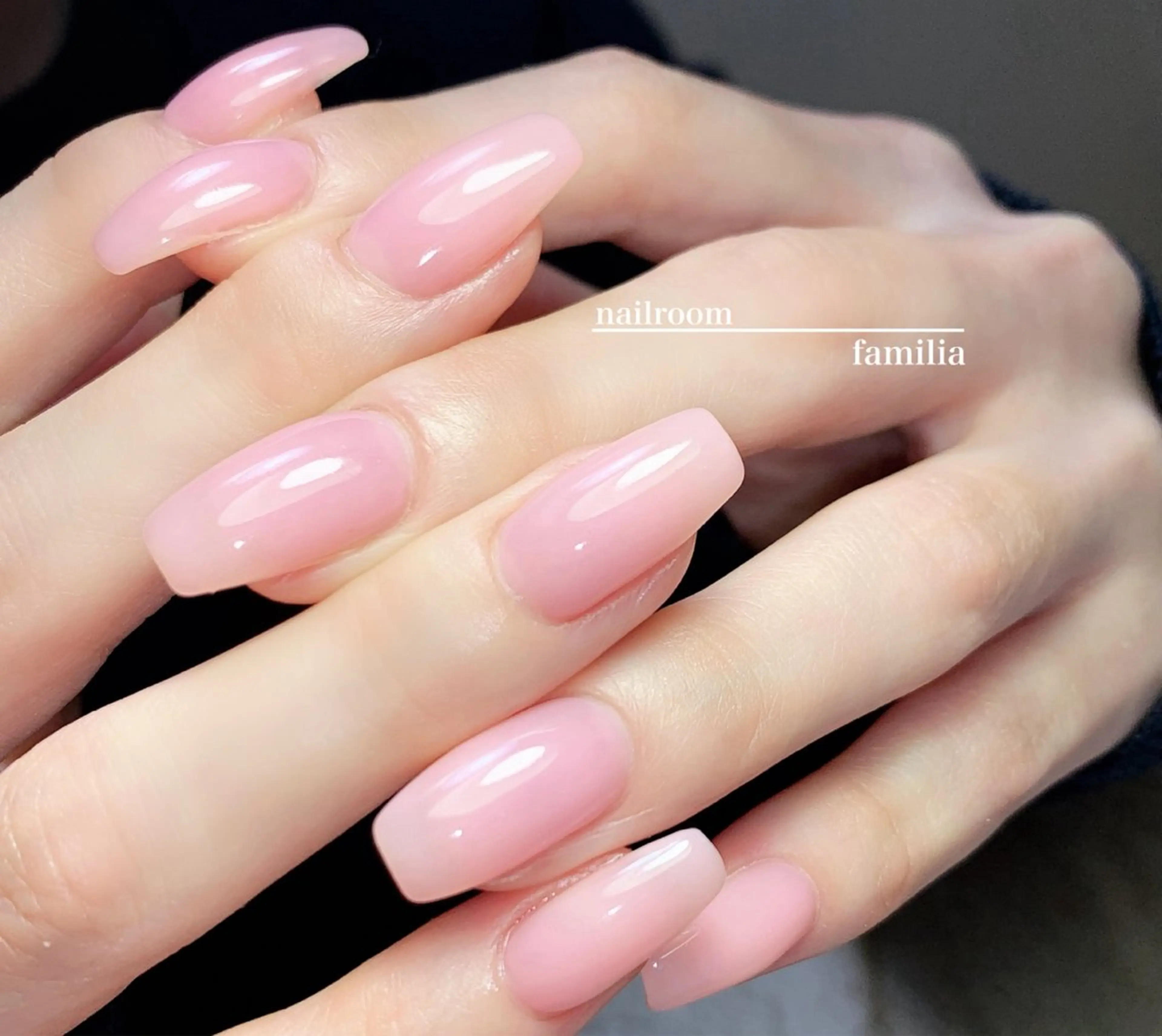 ネイル ハンドネイル -nailroom- familiaのネイルデザイン