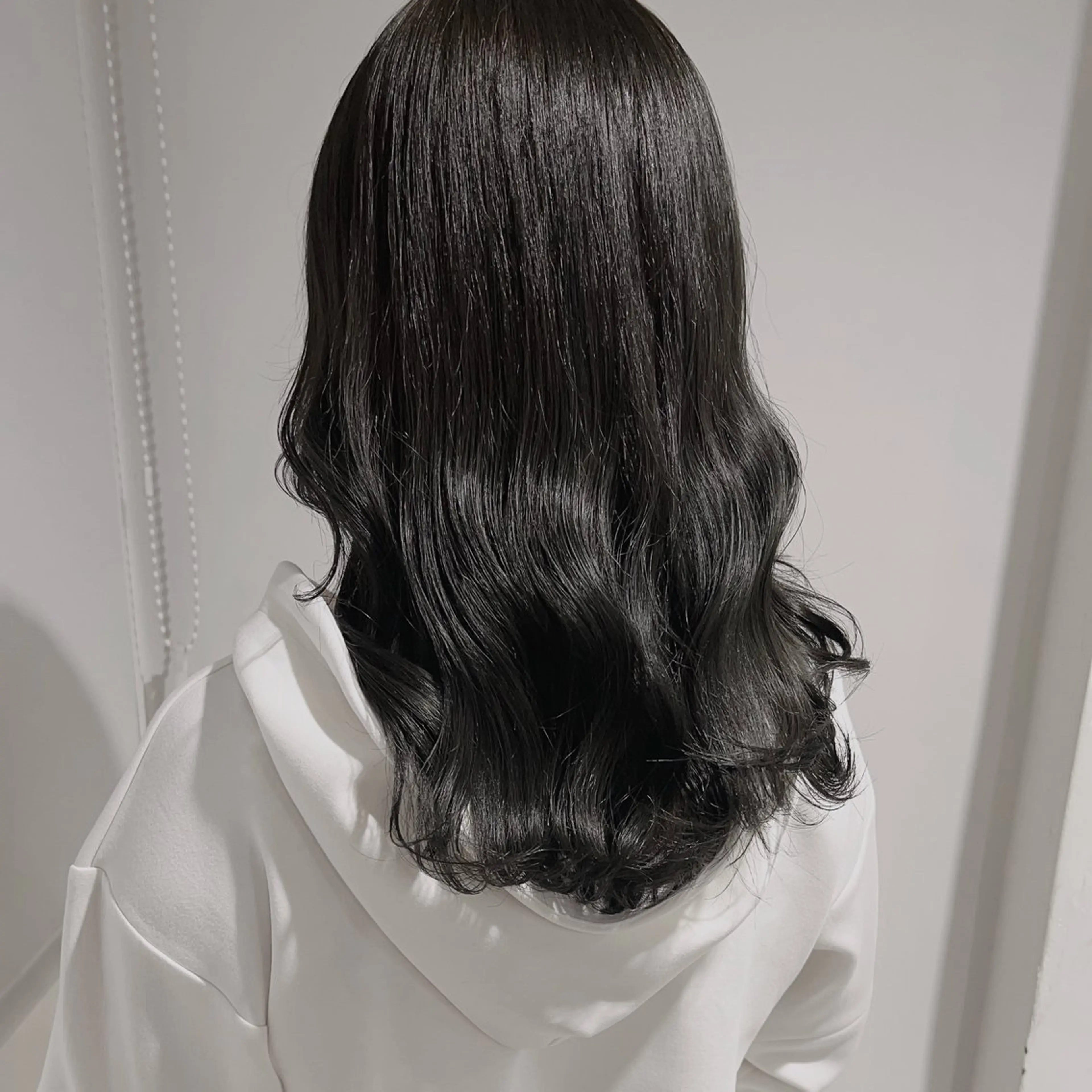 ロング カラー ヘアカラー トリートメント 𓏸レイヤー髪質改善 透けカラーカノン🫧のヘアスタイル