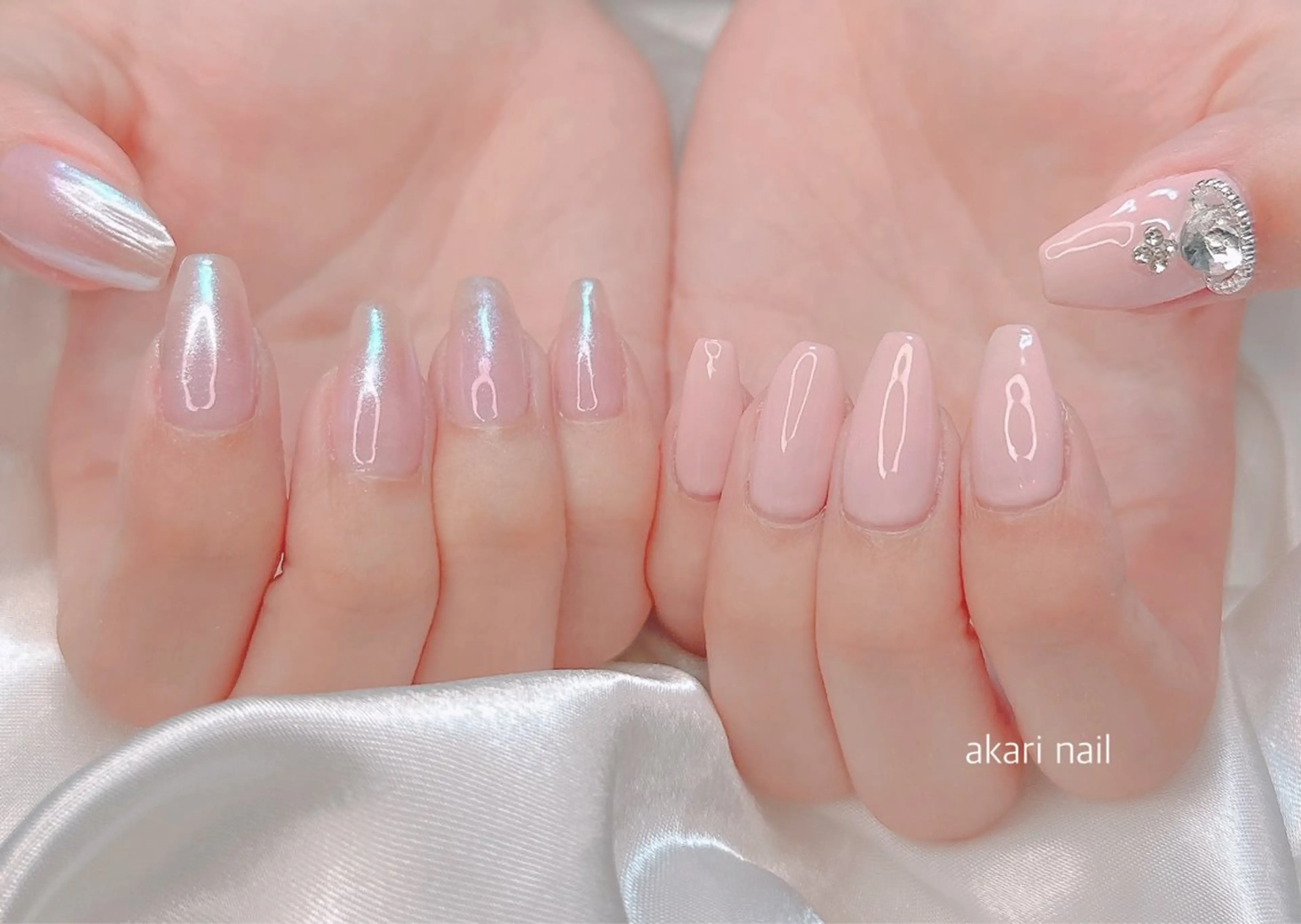 ネイル ハンドネイル フットネイル AKARI nail💅のネイルデザイン