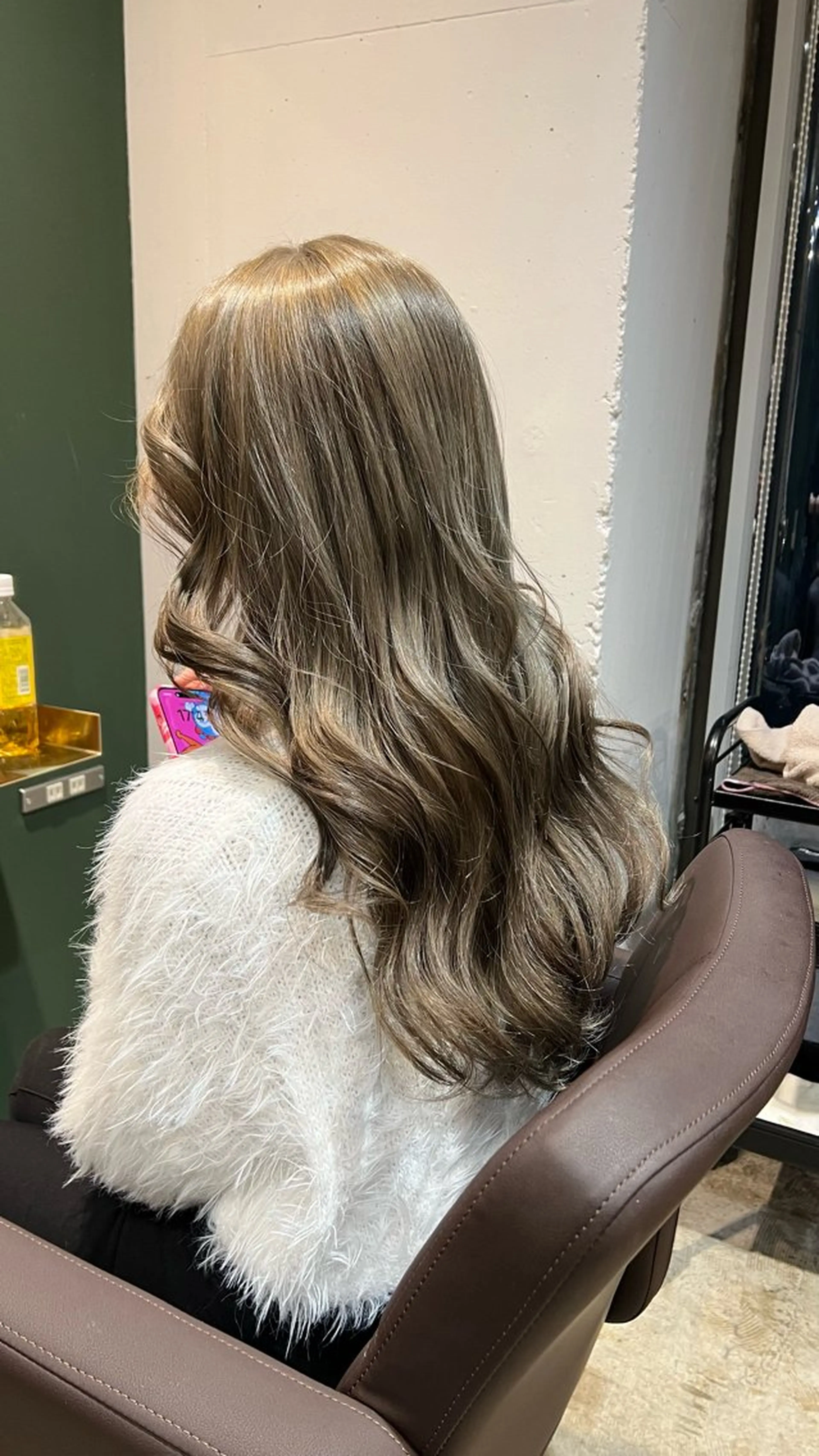 ロング カラー グレージュ カラースペシャリスト しょう🧑🏼‍🎨のヘアスタイル