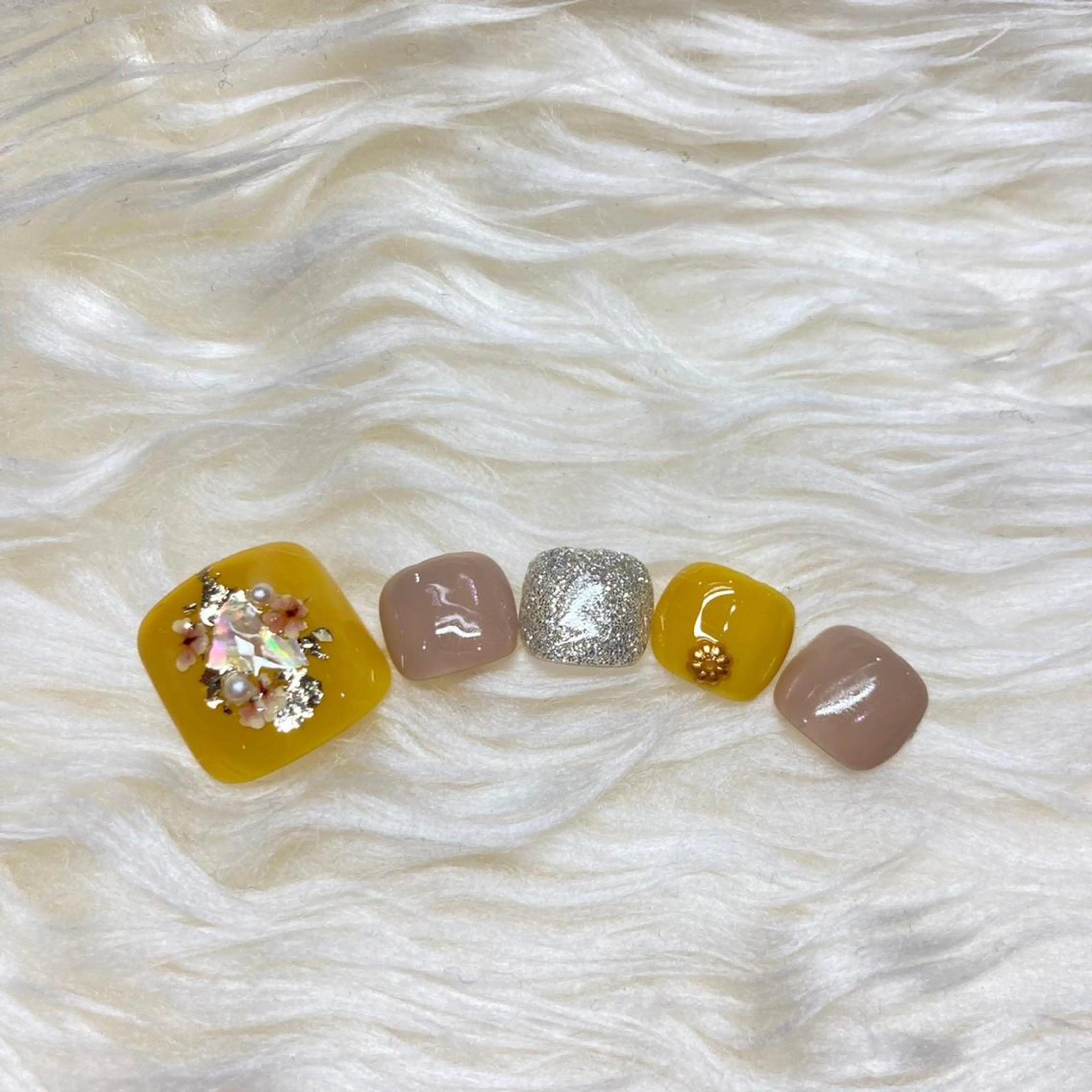 ネイル フットネイル ジェルネイル ニュアンスネイル パラジェル 冬ネイル Nail&eye Belire 新宿のネイルデザイン