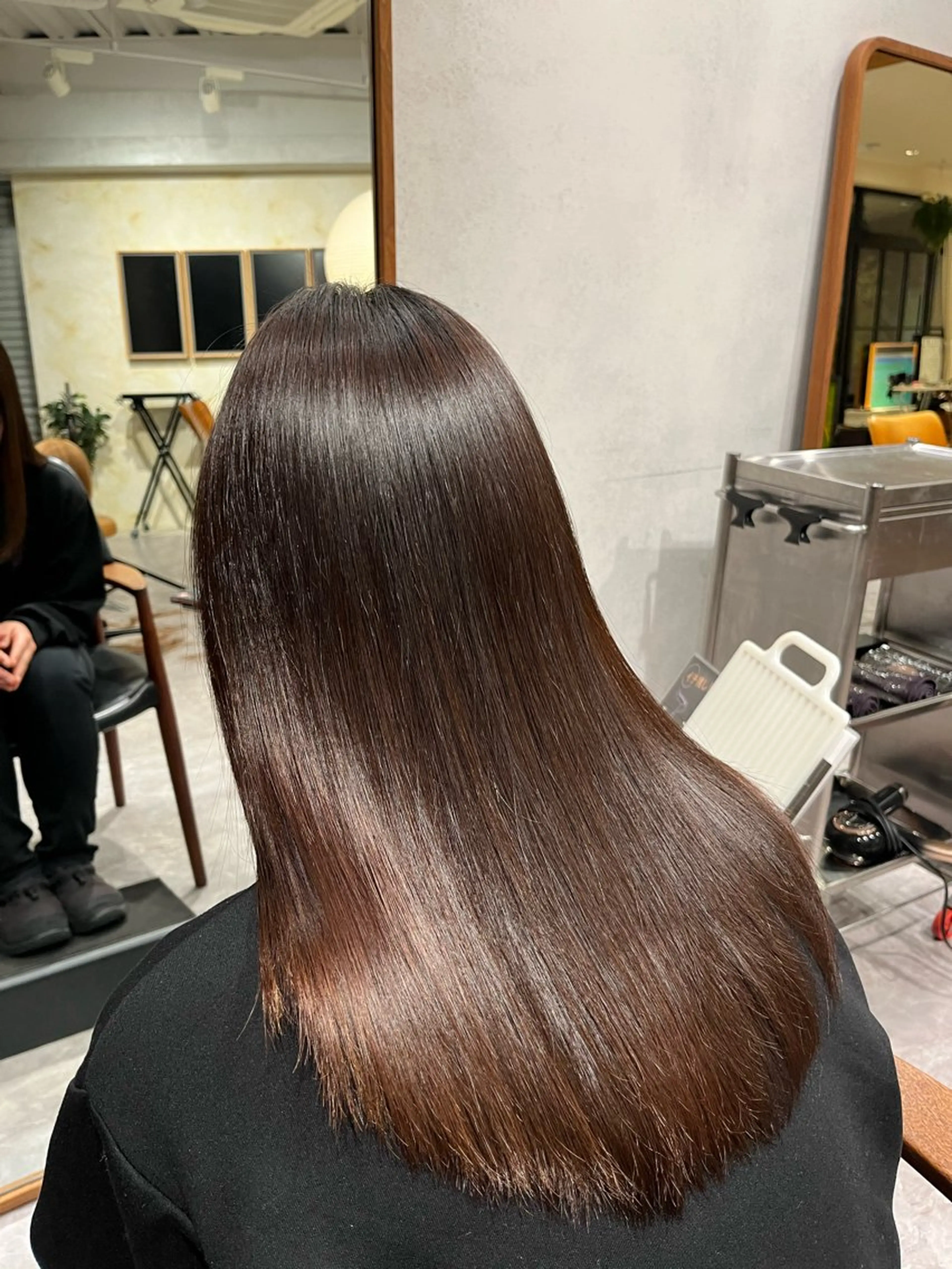 ロング Fleur 西 優希のヘアスタイル