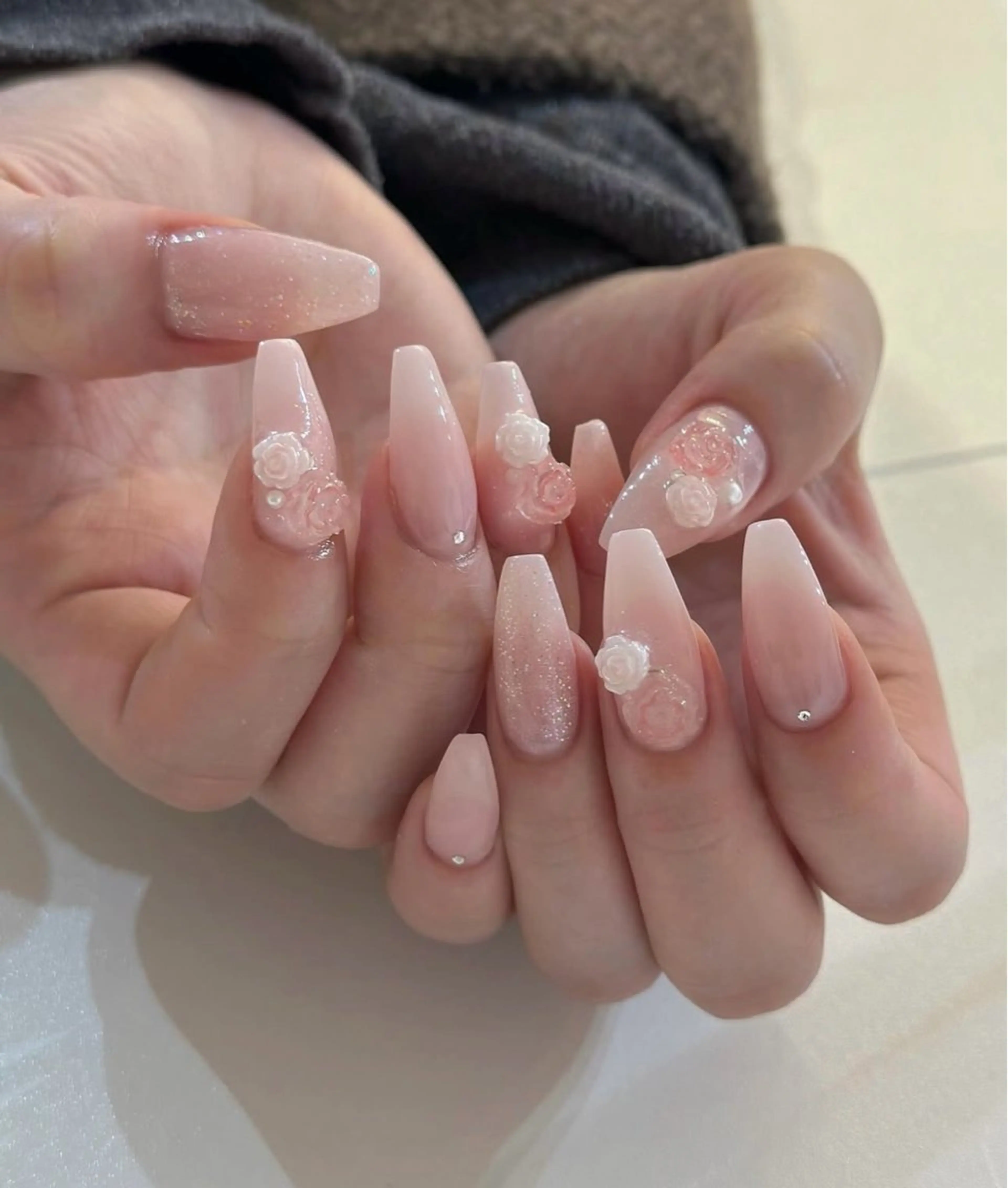 ネイル ハンドネイル BERA NAILSのネイルデザイン
