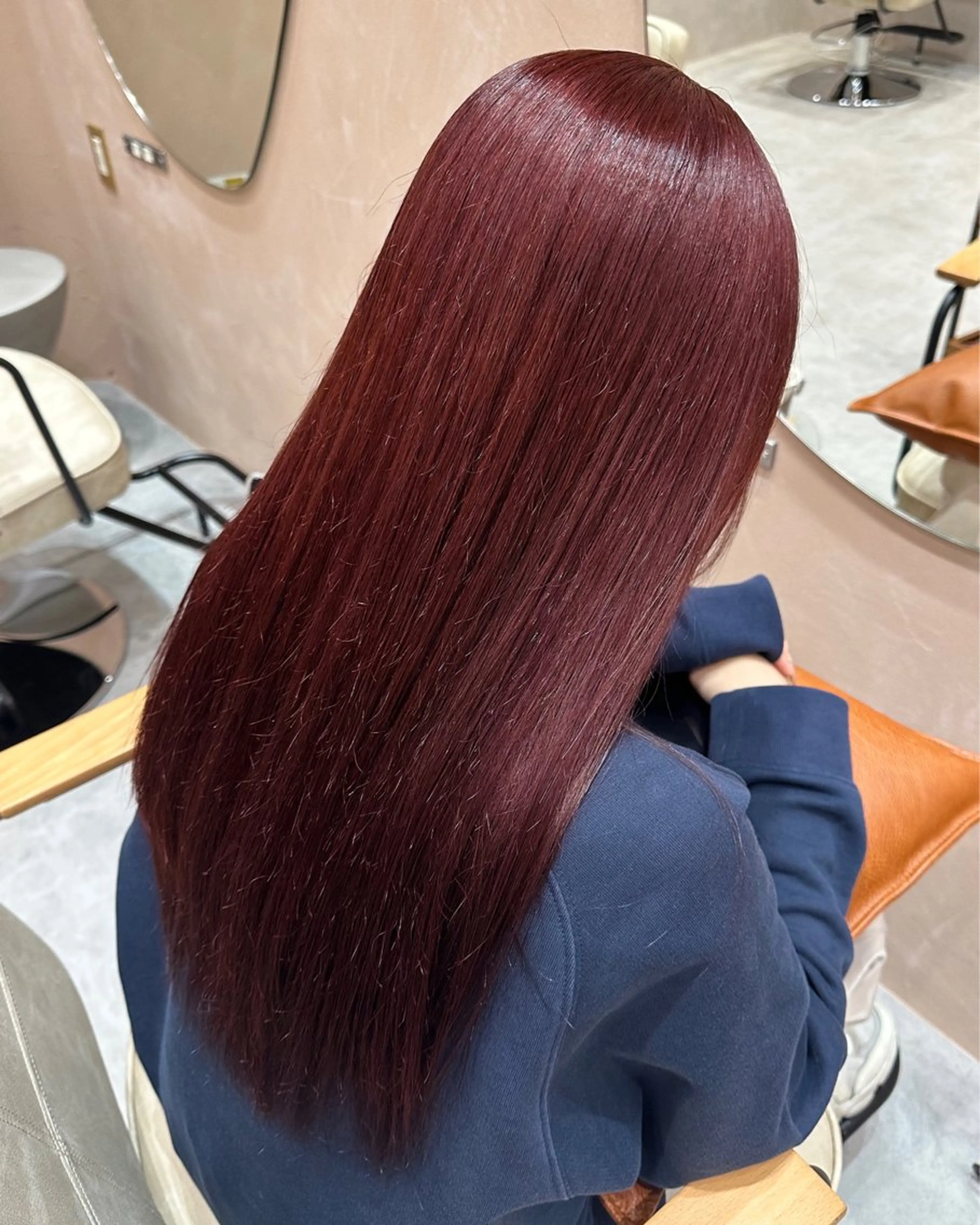 ロング カラー レッドカラー 越後 遥/ 透明感カラー🪞🤍のヘアスタイル