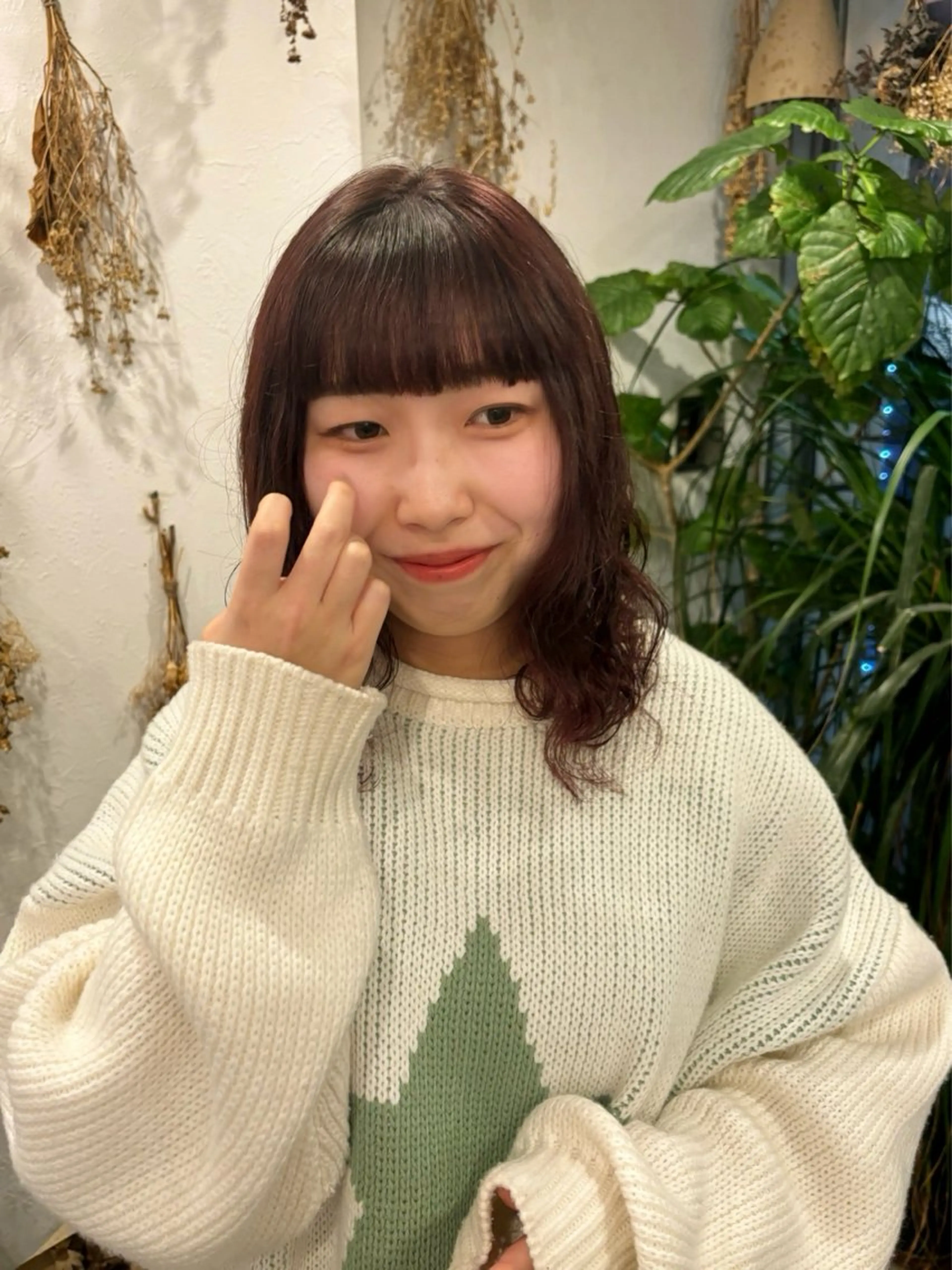 セミロング カラー ピンクカラー ヘアカラー トリートメント botan🪷☆*。 レ ナのヘアスタイル