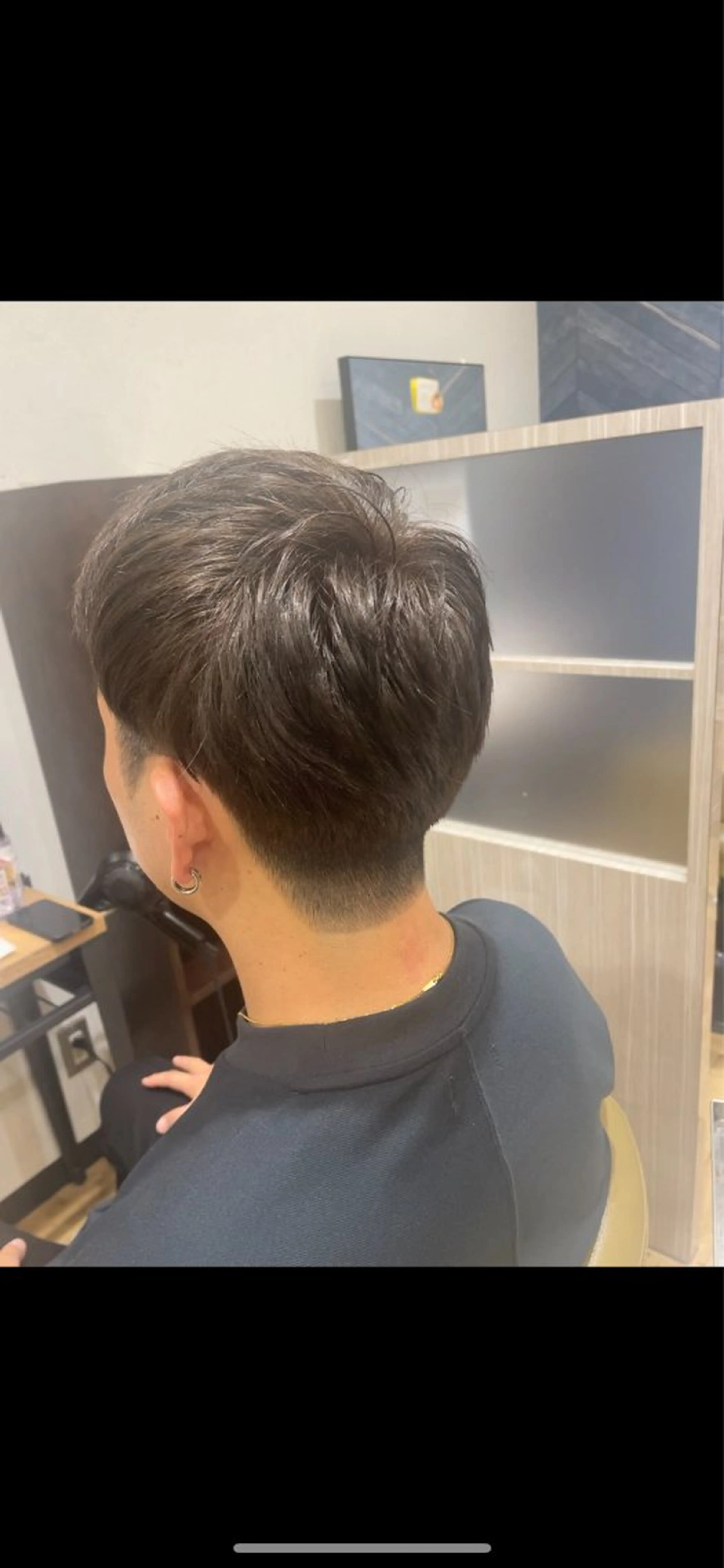 カラー ヘアカラー 中村 誠也のヘアスタイル