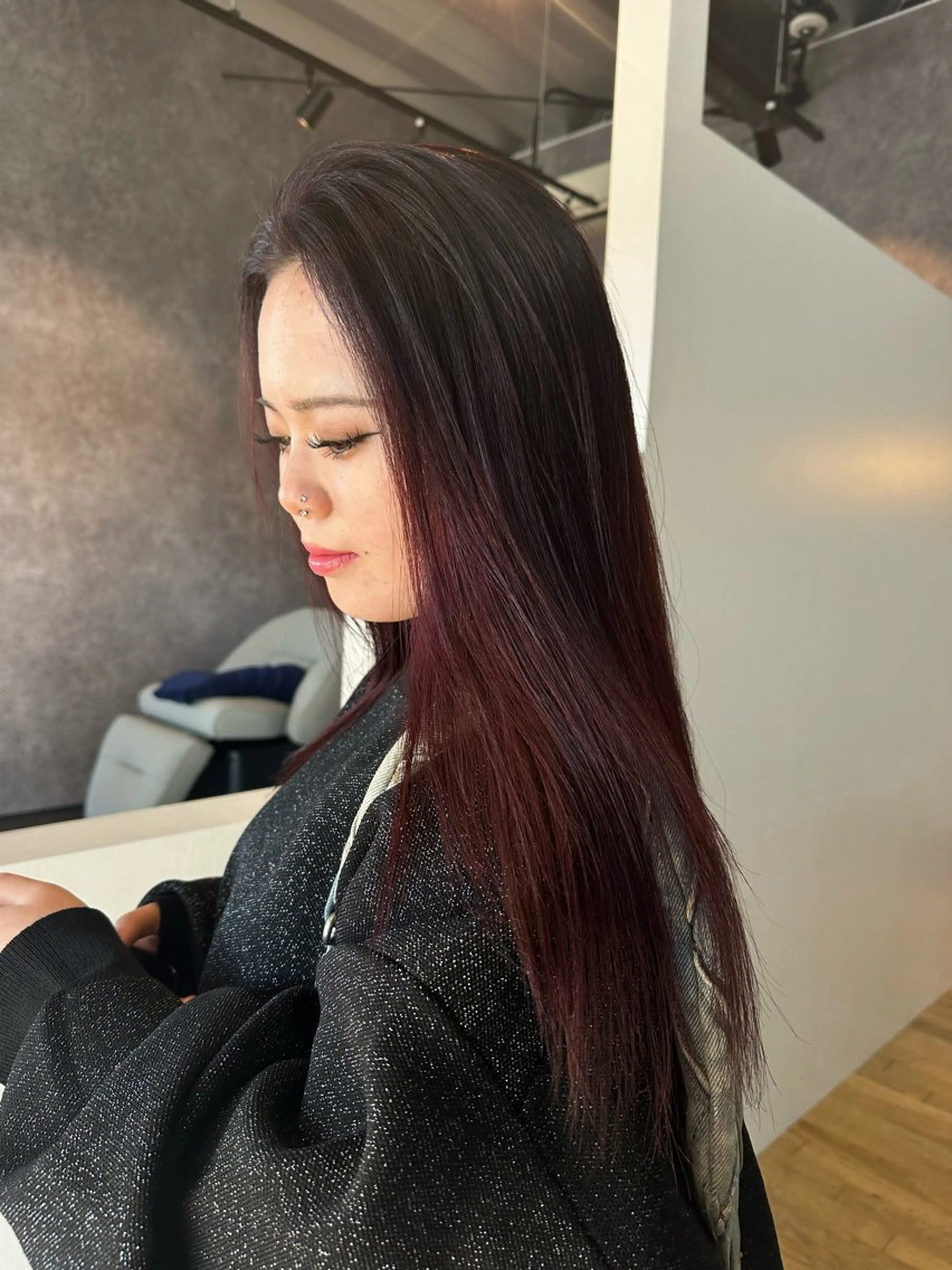 セミロング ヘアカラー 坂庭 美夢のヘアスタイル