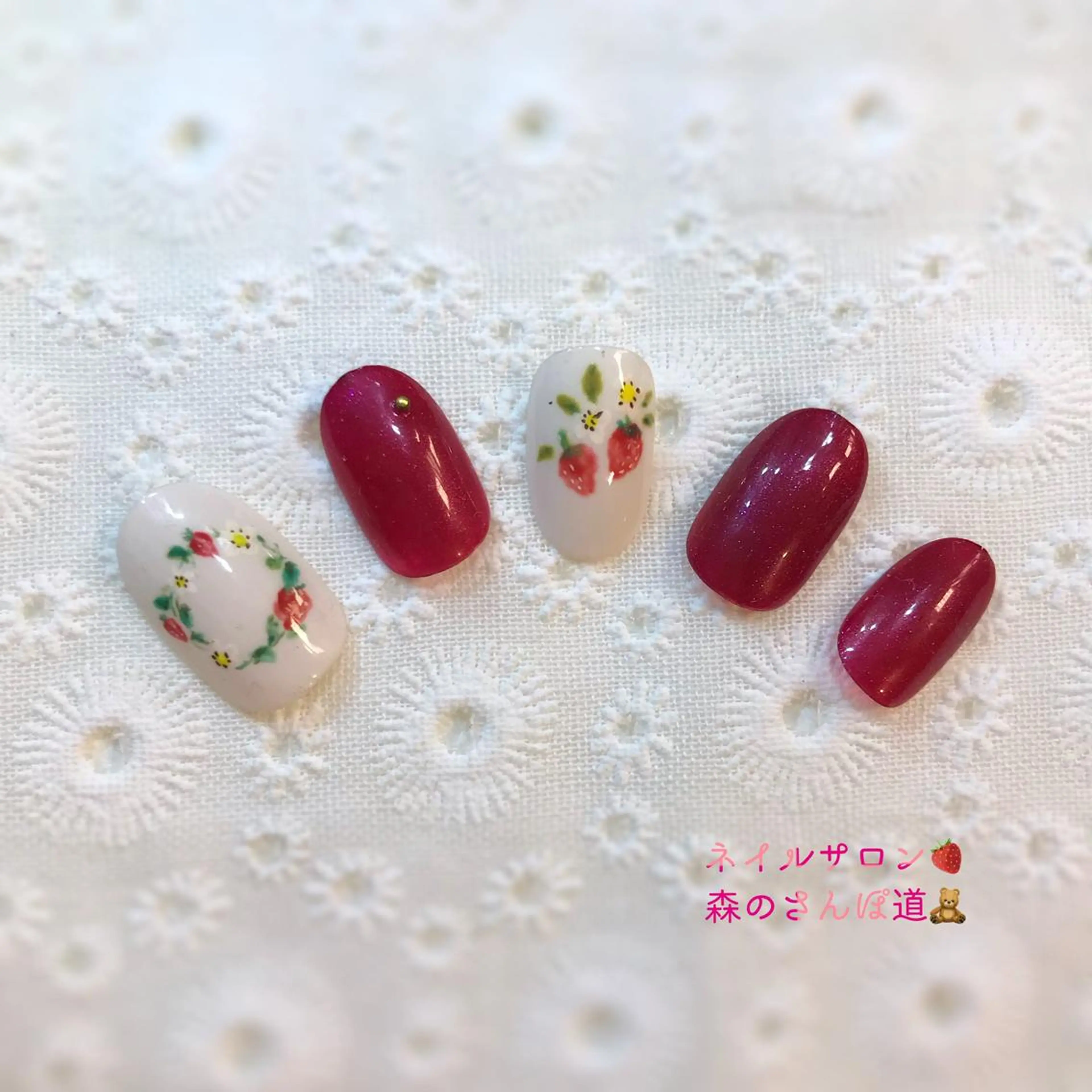 ネイル ハンドネイル ショートネイル 森のさんぽ道のネイルデザイン