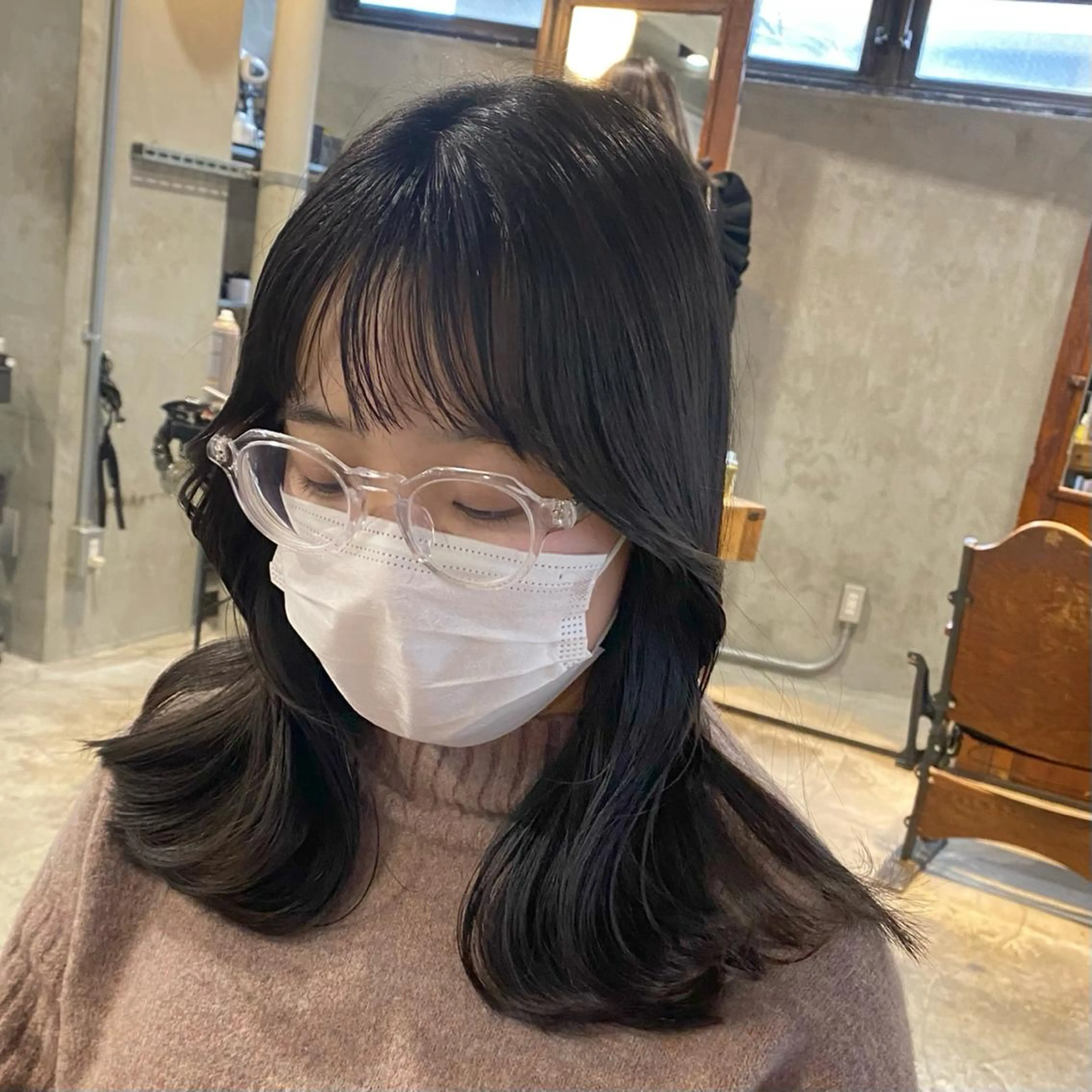 ロング くびれヘア 韓国風ヘア 韓国レイヤー/透明感 カラー🦋mioのヘアスタイル