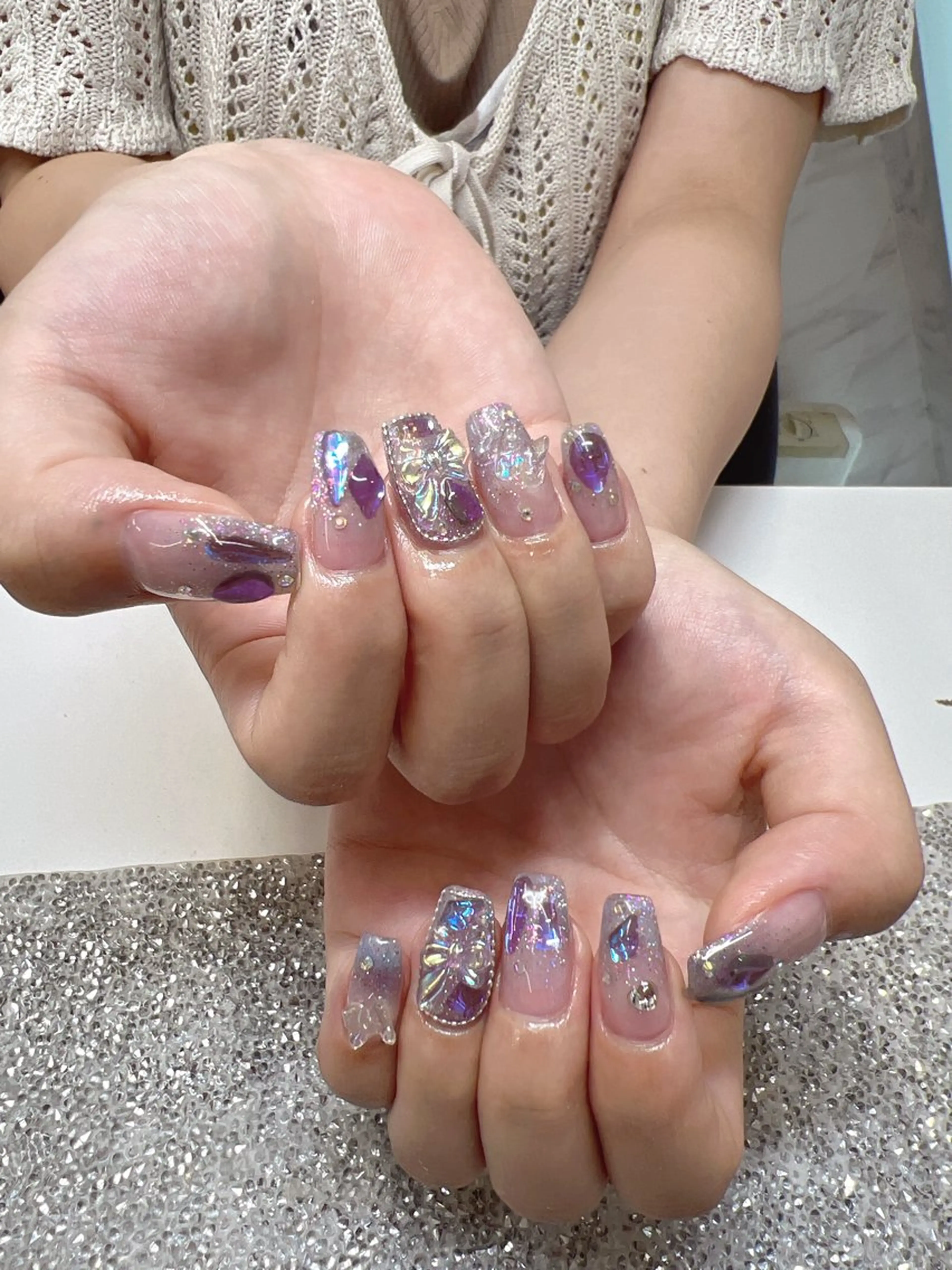 ネイル ガレンドウ 白澤 愛子のネイルデザイン