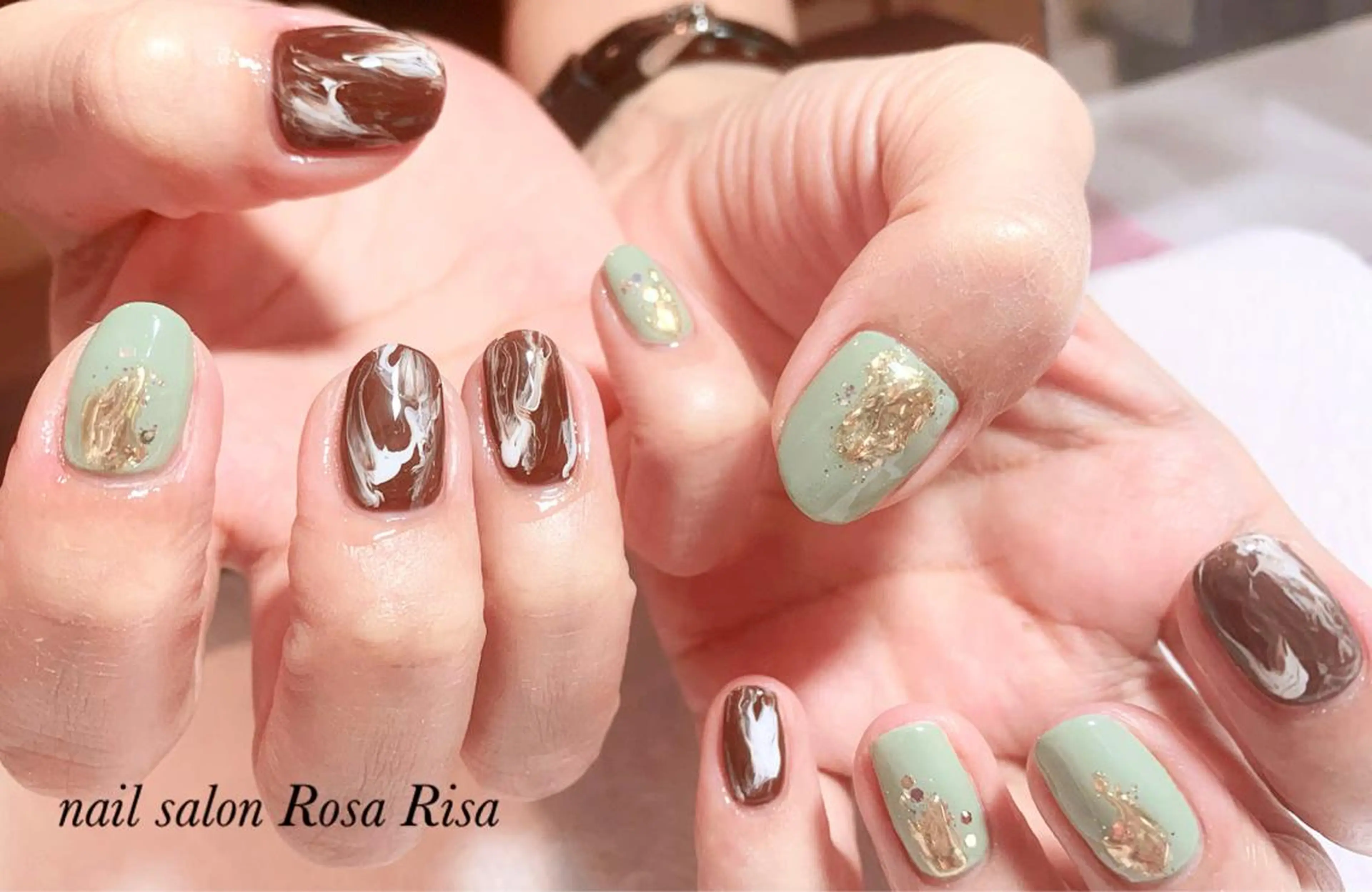 ショート ネイル ネイルスタジオ シェイクユアハンズのネイルデザイン