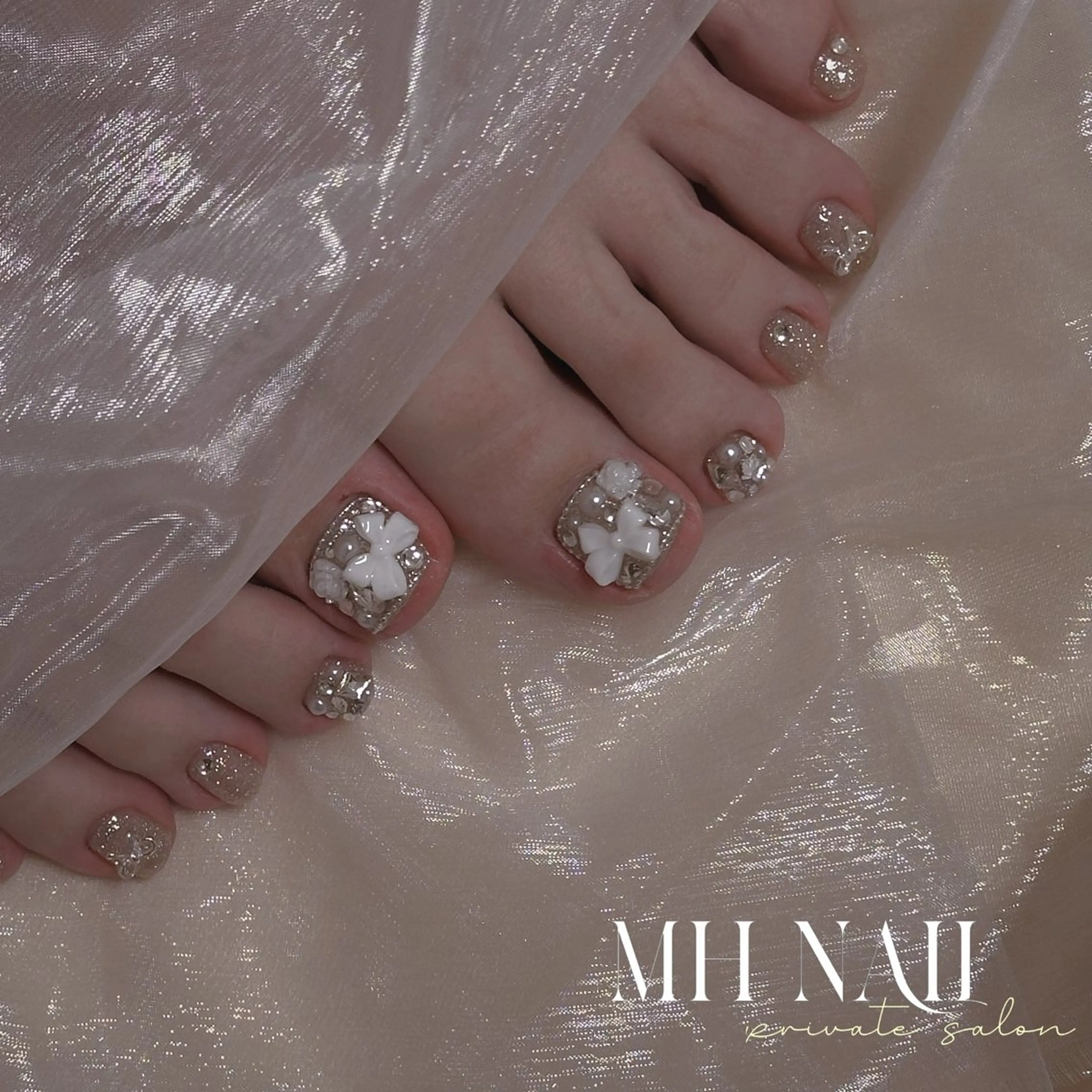 ネイル フットネイル MH Nailのネイルデザイン