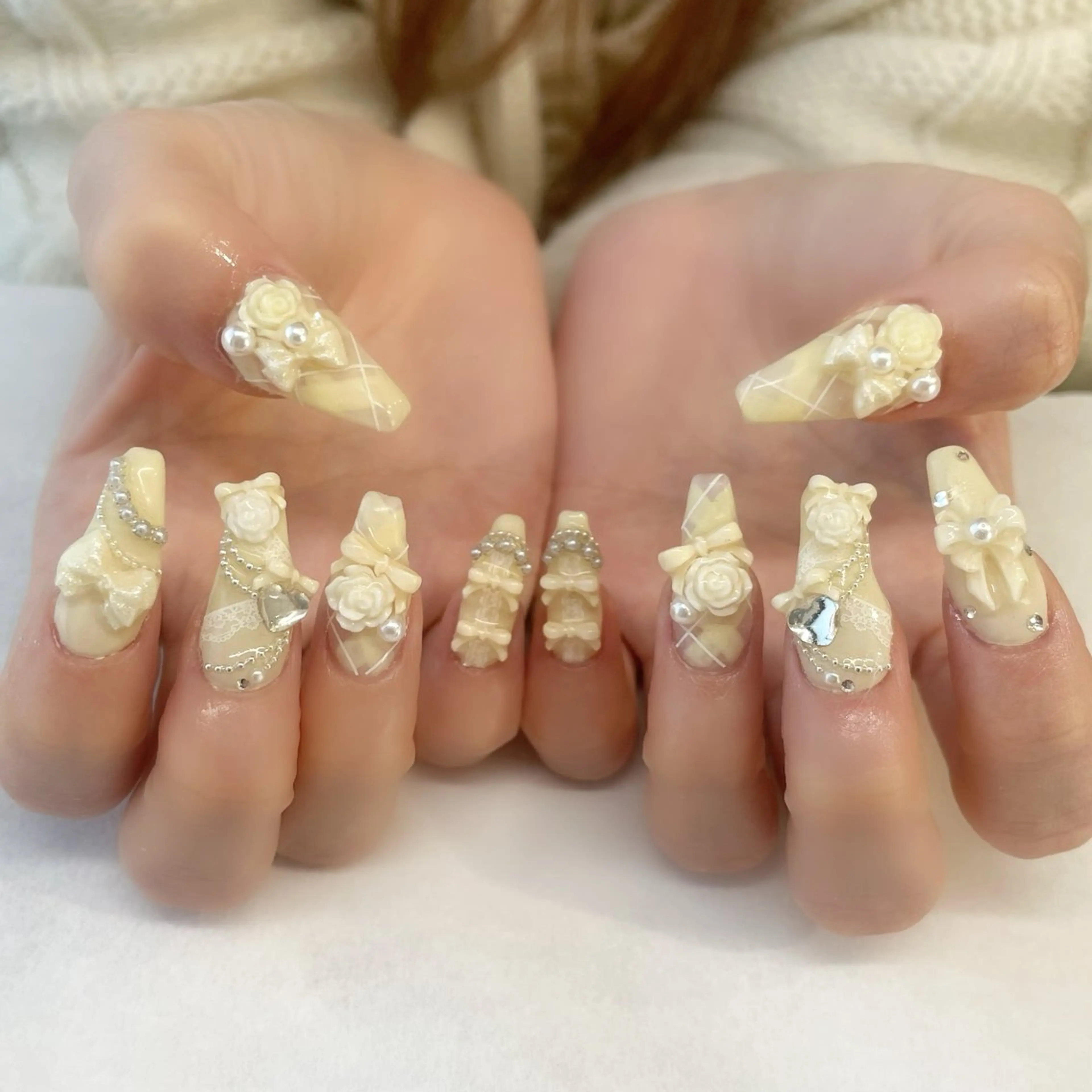 ネイル ハンドネイル 💎🐰 saki. m 🐰💎のネイルデザイン