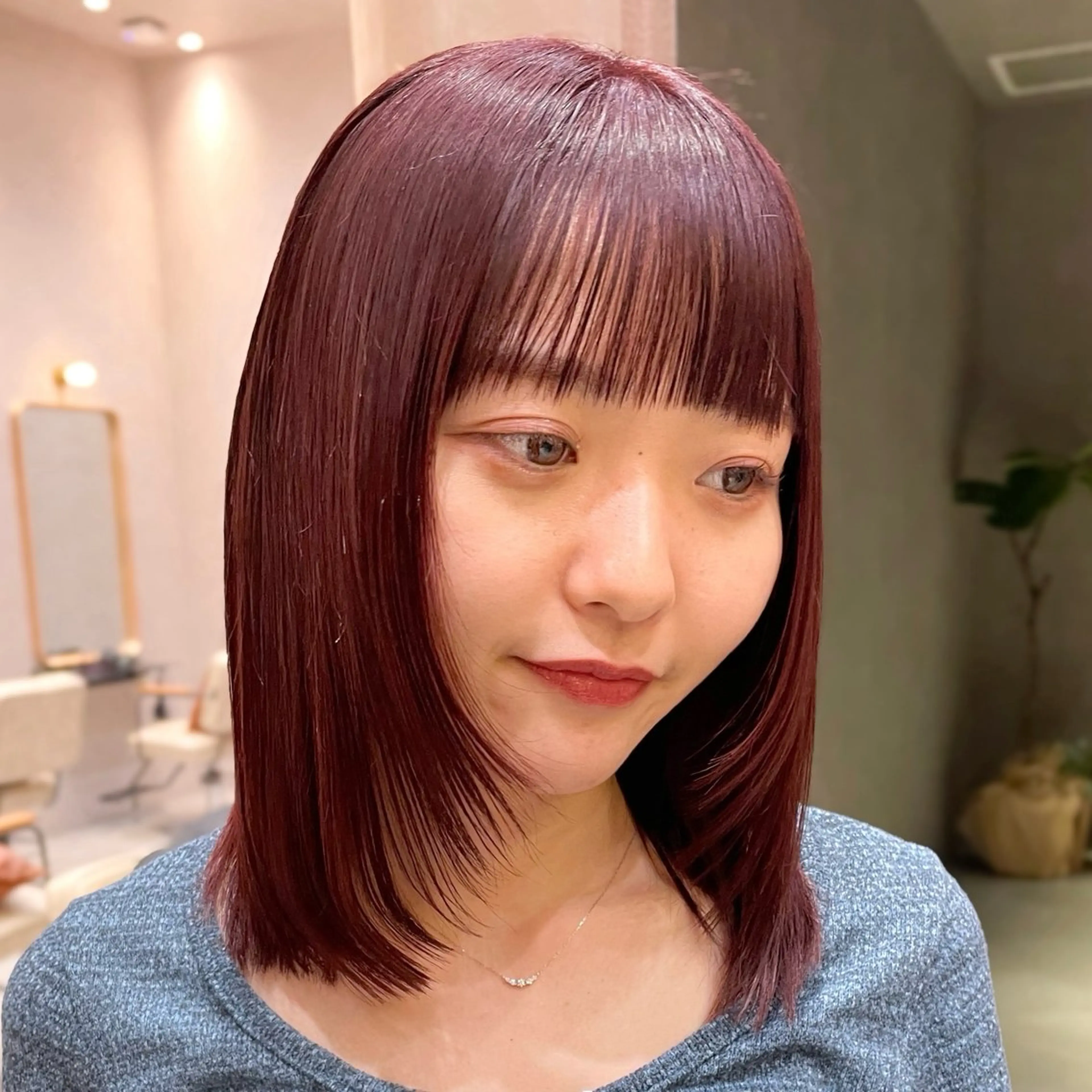 ミディアム カラー ブリーチ ブラウンカラー ブリーチなしカラー ピンクカラー ピンクブラウン カット ヘアカラー レイヤー/柔らか 透明感カラー/ゆきなのヘアスタイル