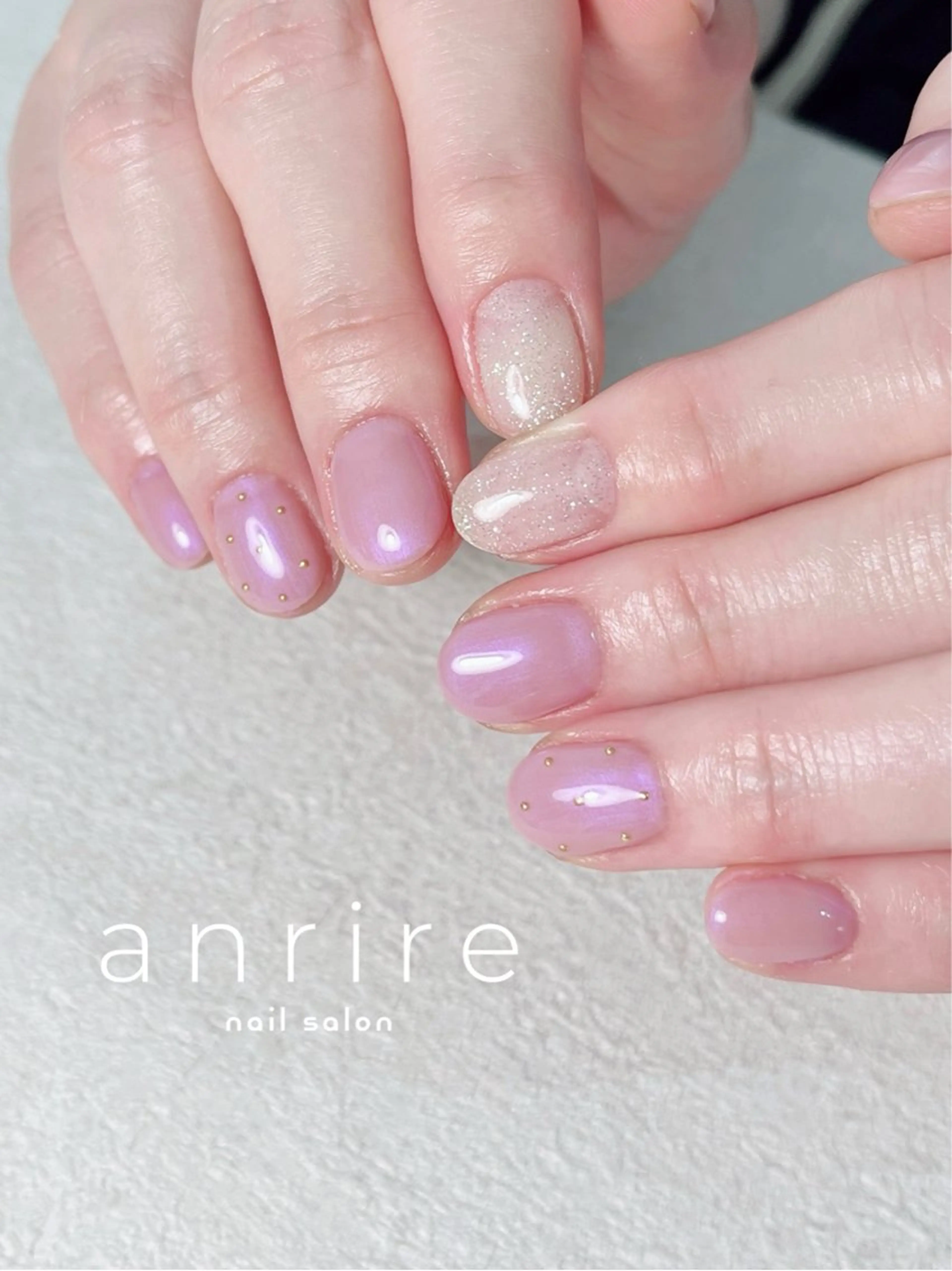 ネイル ドット フラッシュネイル ジェルネイル キラキラネイル オフィスネイル ハンドネイル nailsalon anrireのネイルデザイン