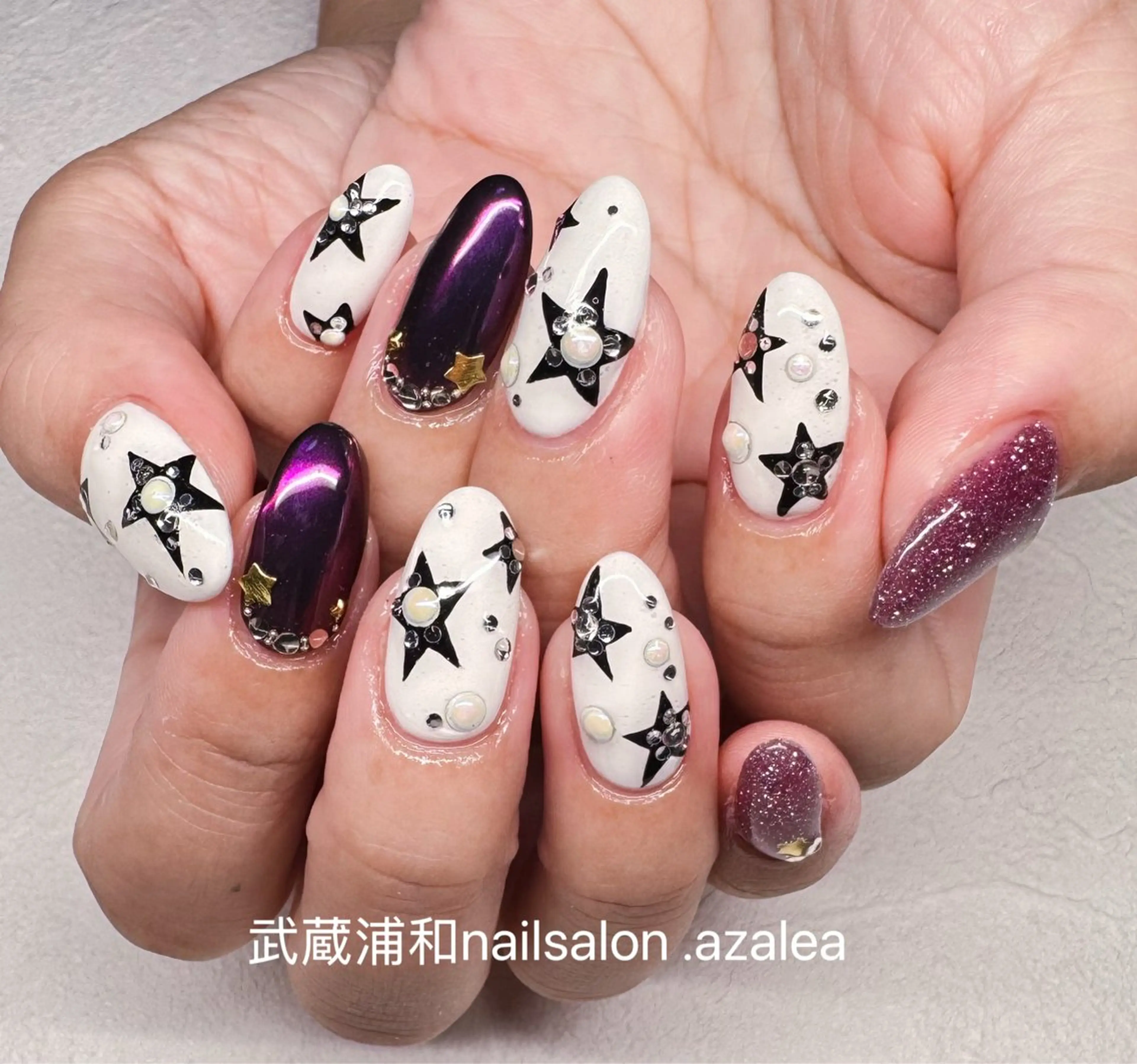 ネイル ハンドネイル R inのネイルデザイン