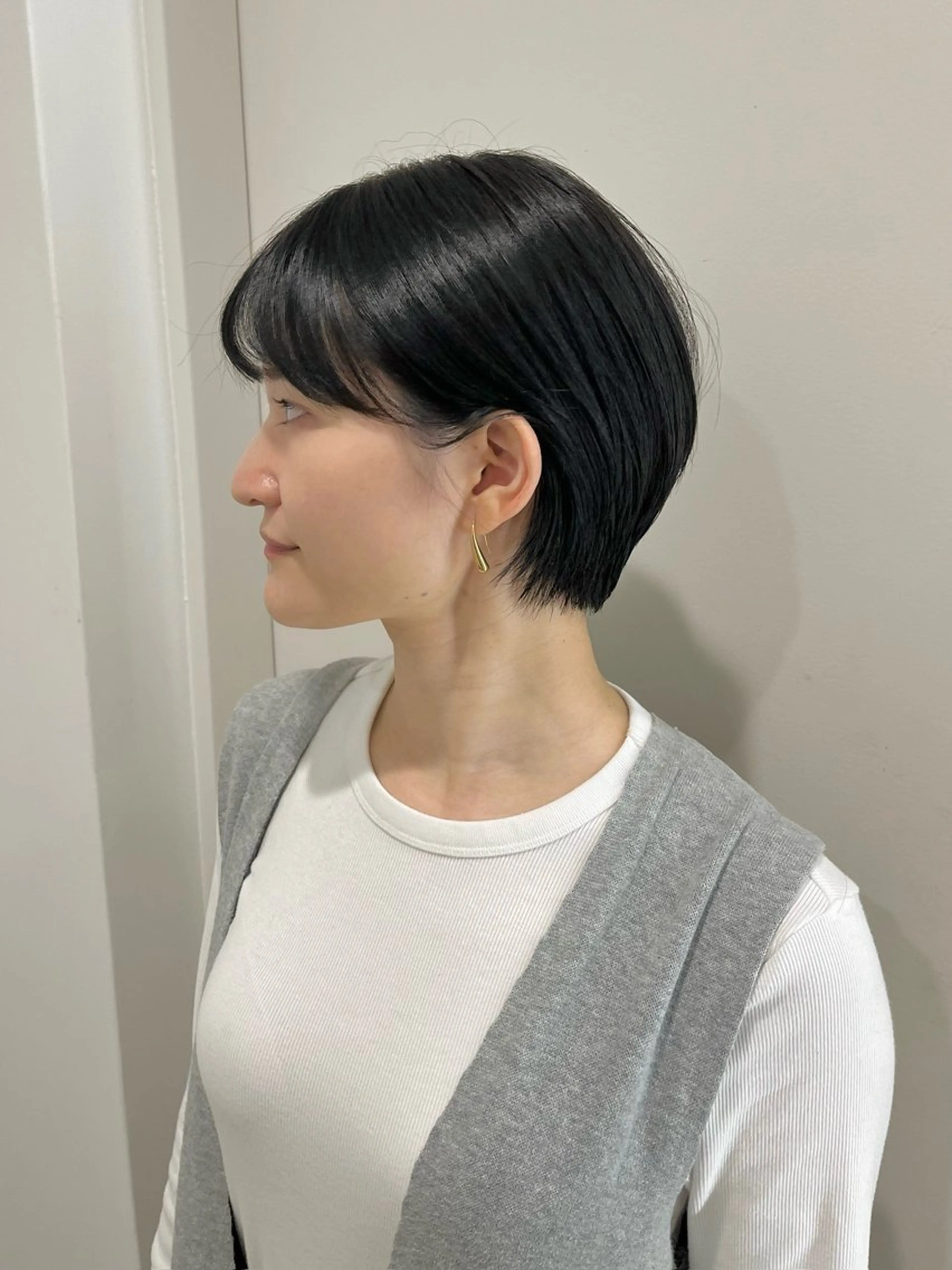 ショート ショートヘア 縮毛矯正/ハイトーン /パーマ/せき🧸のヘアスタイル