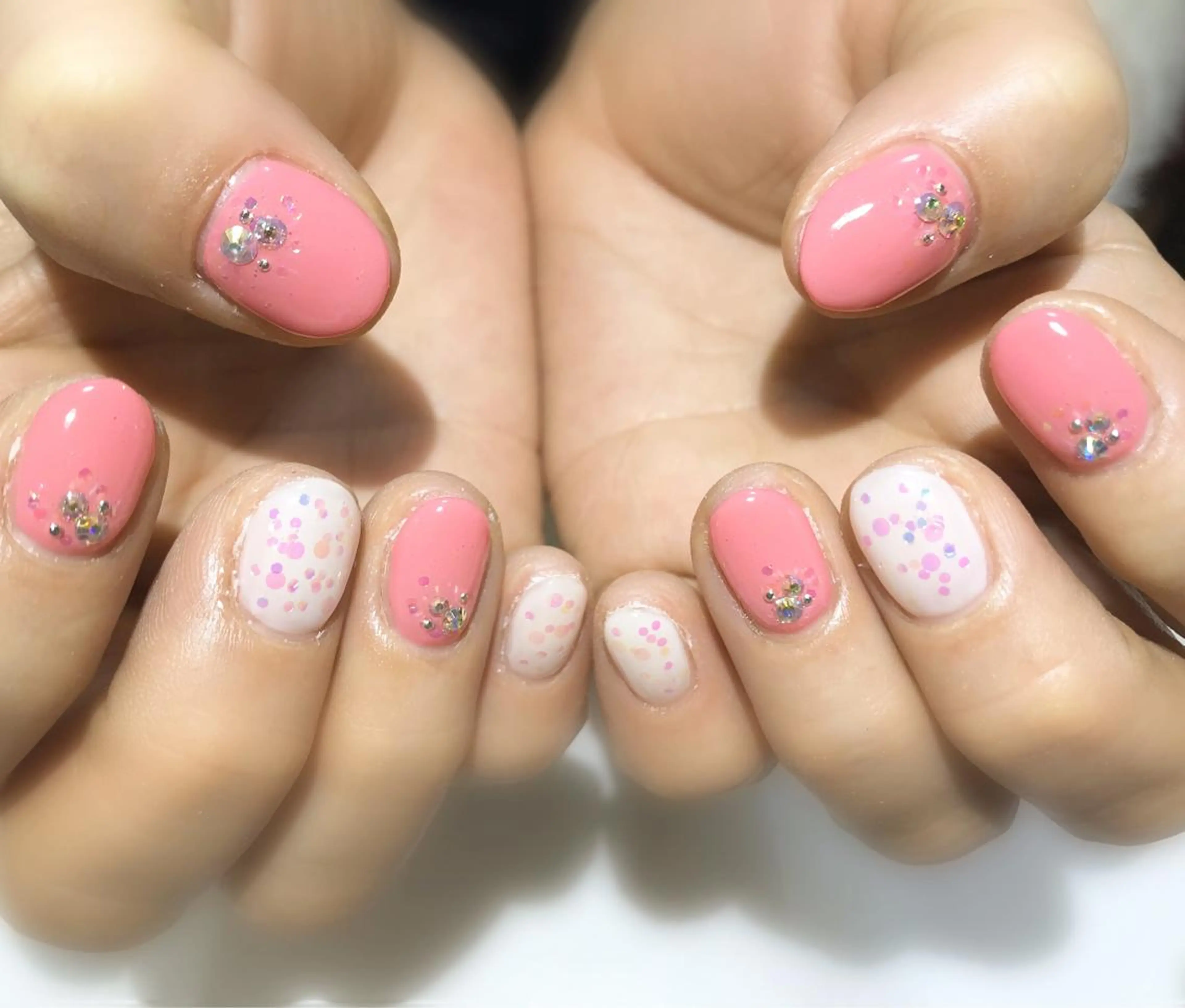 ネイル フットネイル ピンク シンプルネイル 春ネイル 夏ネイル nail fufla ♡yamane♡のネイルデザイン