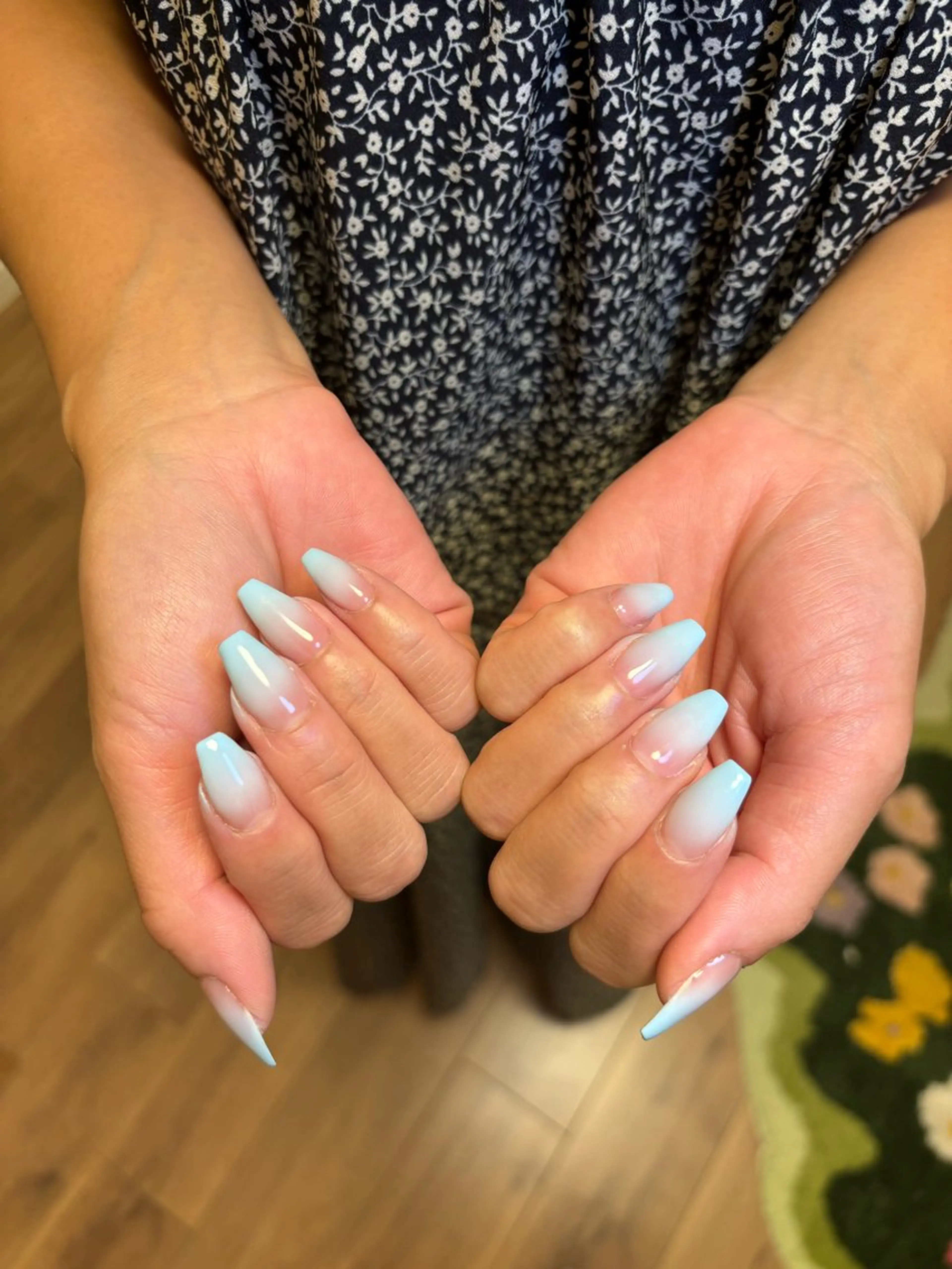 カラー グラデーションカラー ハンドネイル 京美人所属・京 美人のネイルデザイン