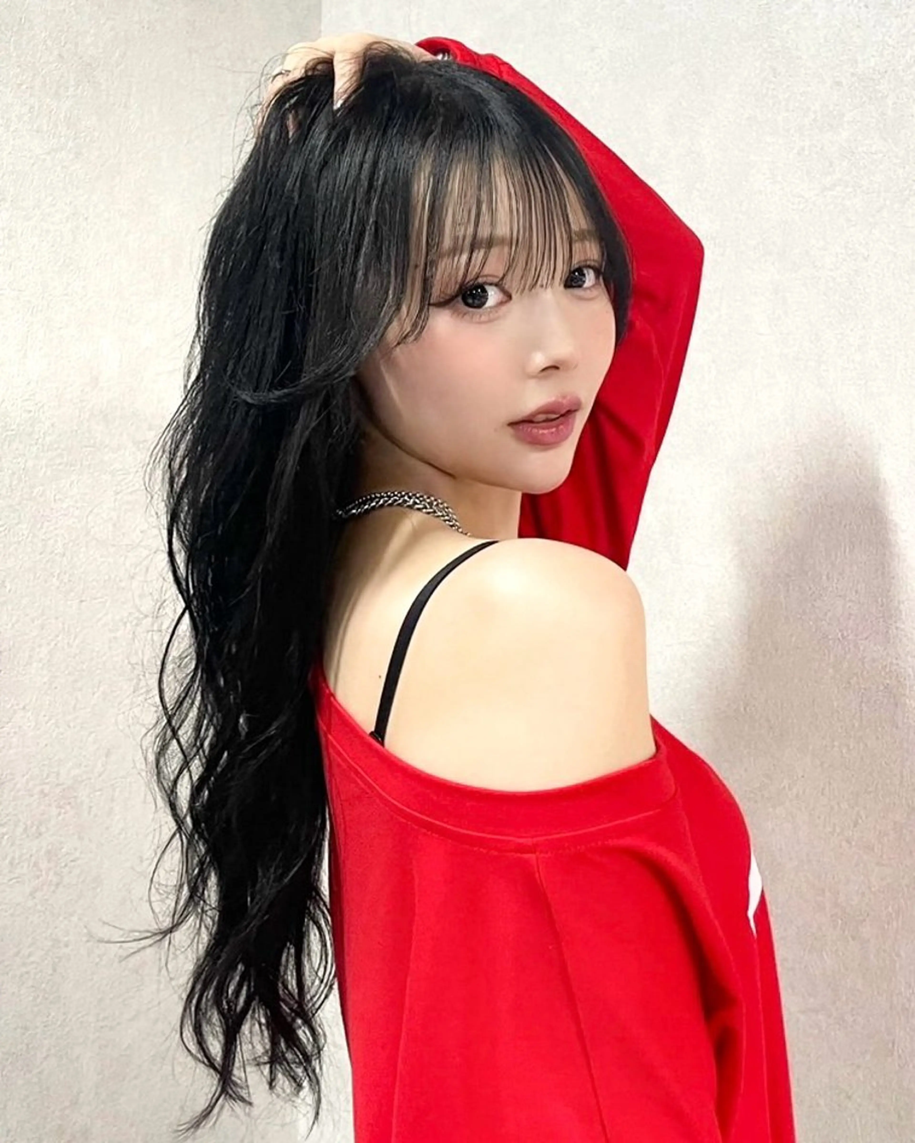 ロング カラー 黒髪 ブルーカラー ブルーブラック 髪質改善 🎀ミルクティー/暖 色×レイヤー/マリアのヘアスタイル