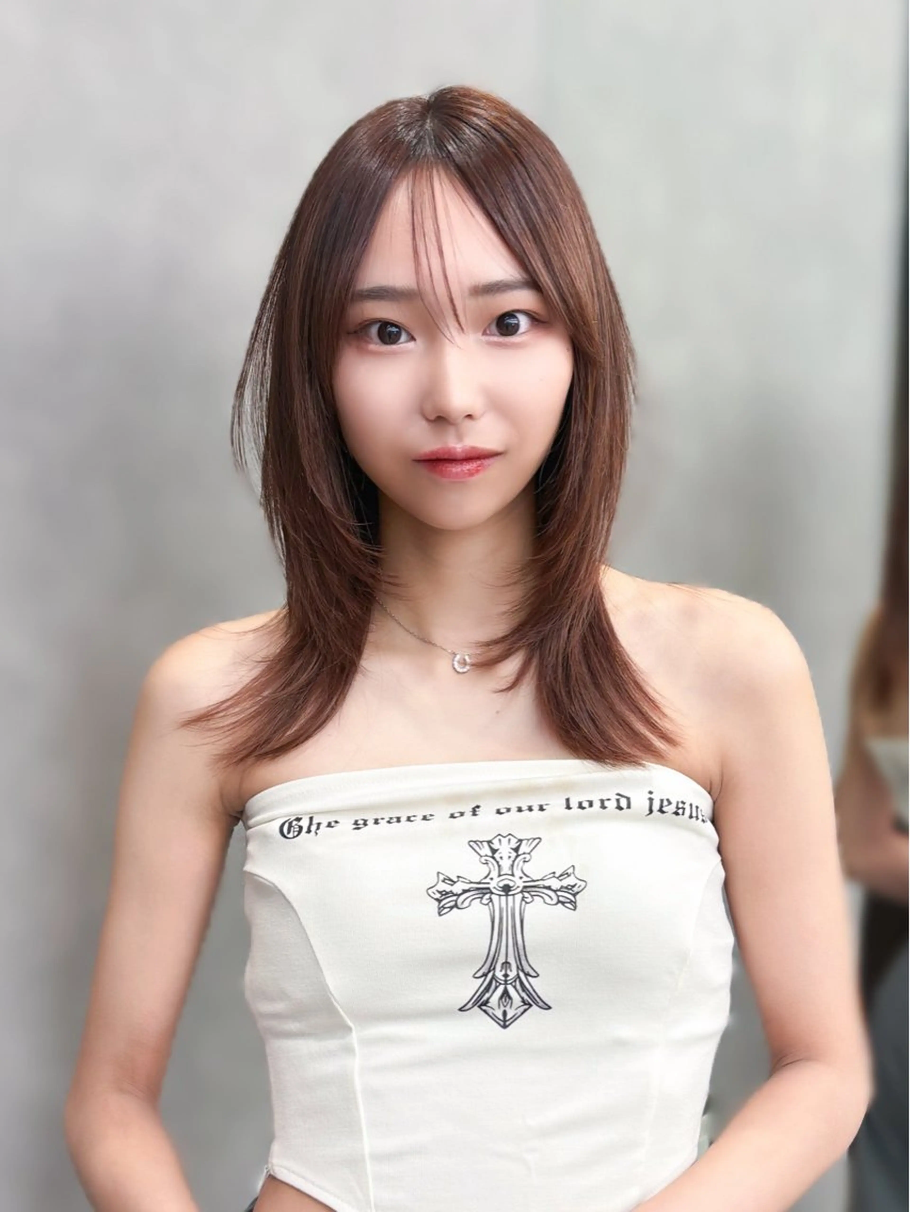 セミロング 韓国ヘア/ ミラノのヘアスタイル