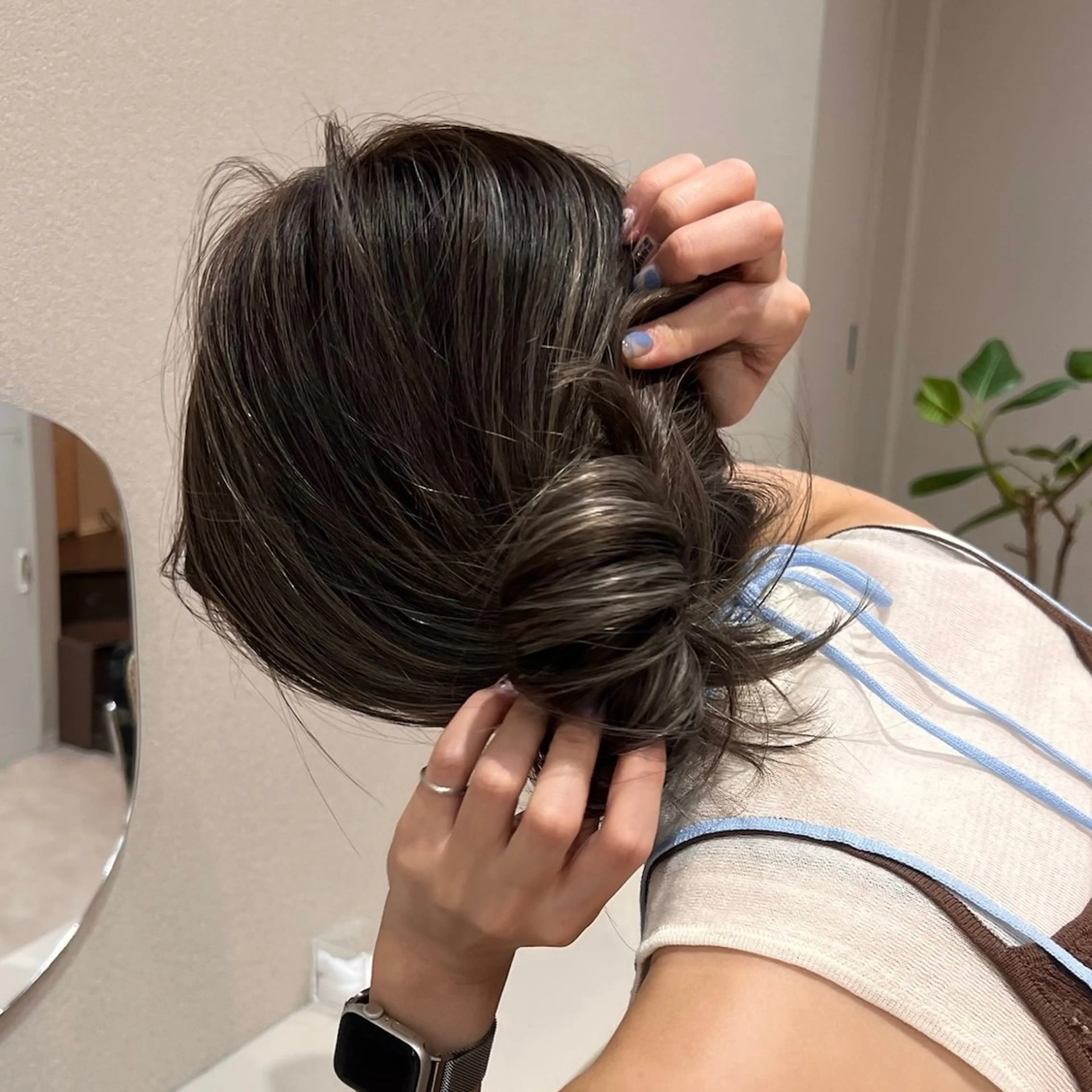 カラー ハイライトカラー ハイトーン／暖色 👩🏼HONOKAのヘアスタイル