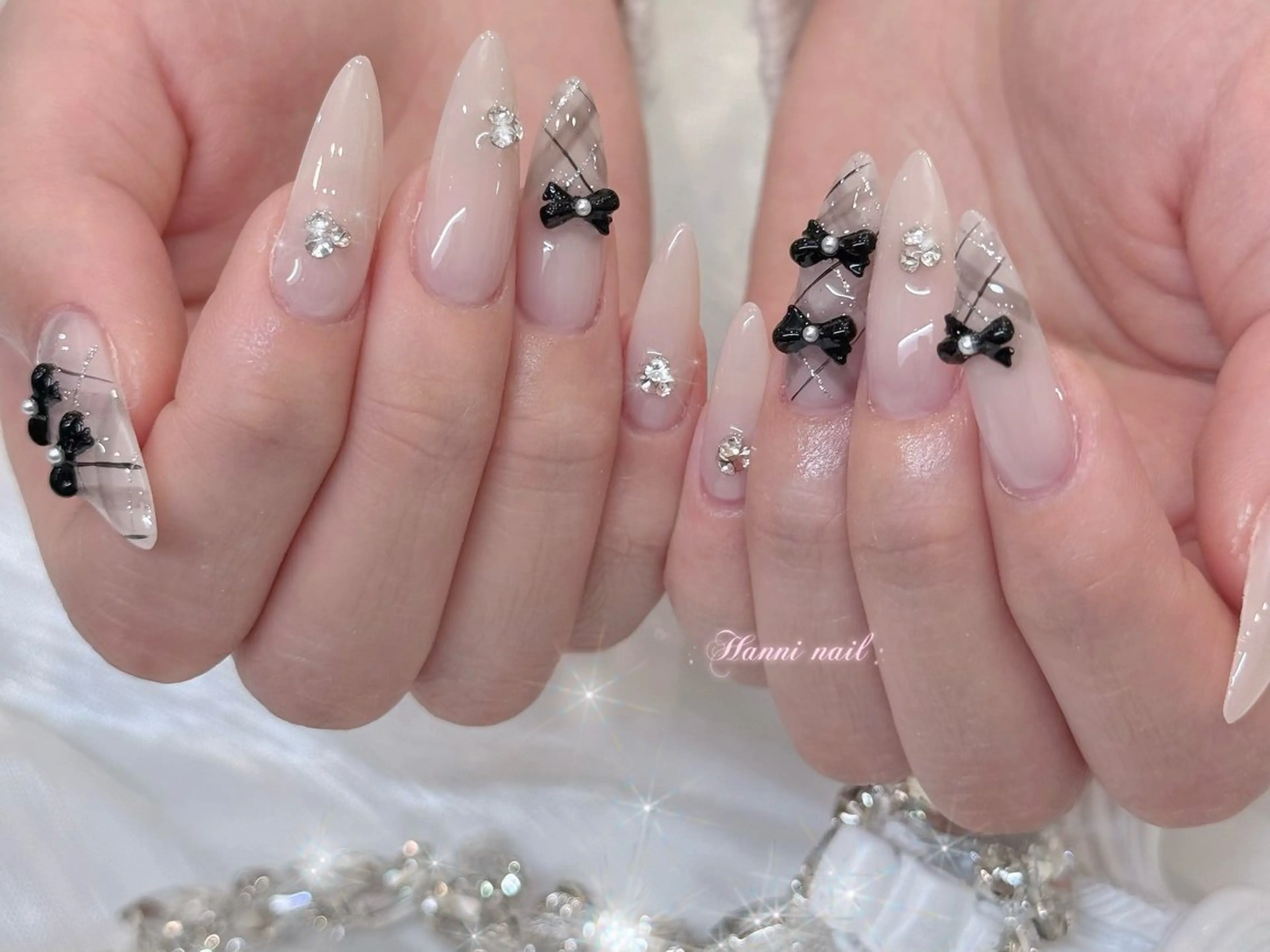 ネイル アートネイル オーロラネイル チークネイル フレンチネイル ジェルネイル ハンドネイル Hanni Nail Salon所属・Hanni ハンのネイルデザイン