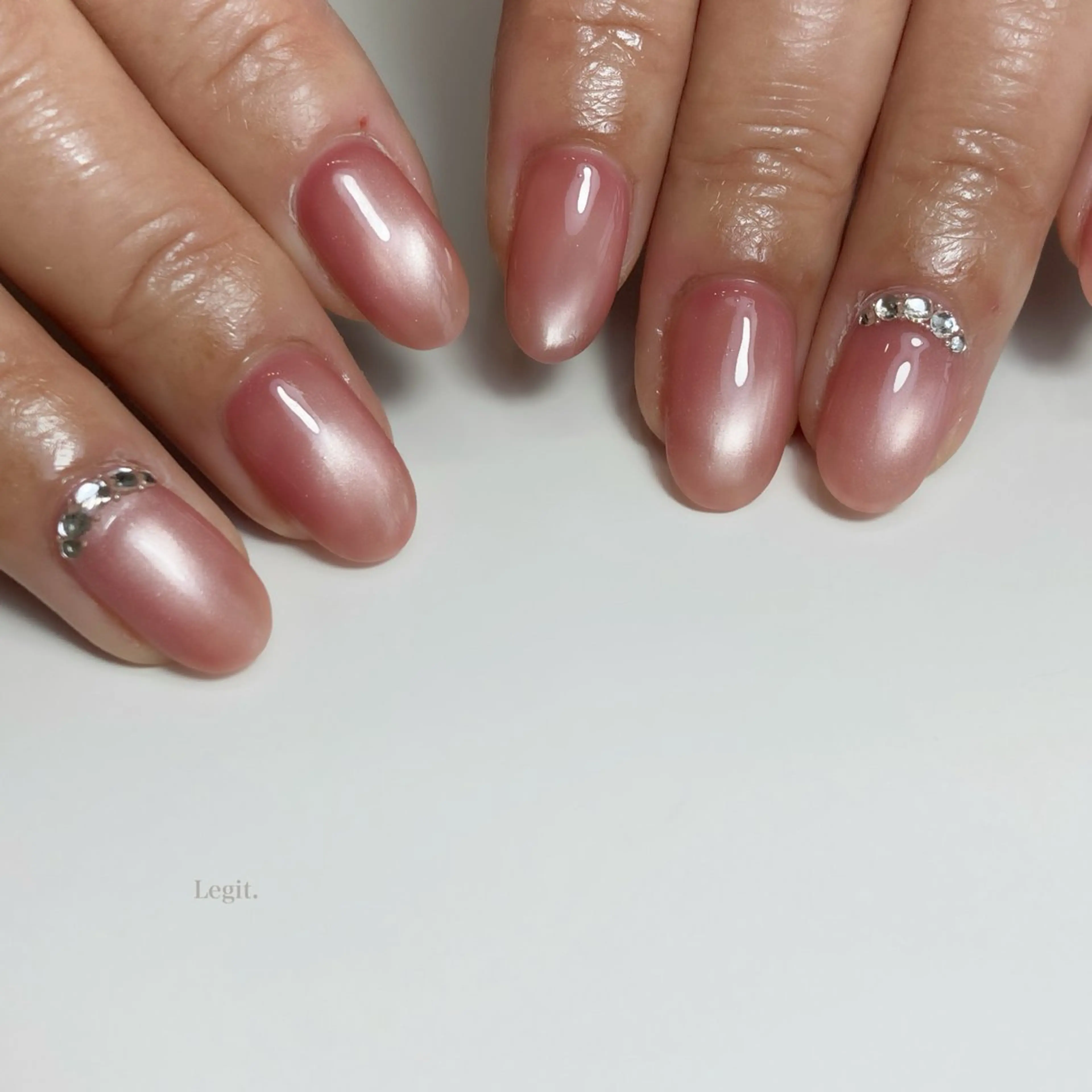 ネイル Legit nail salonのネイルデザイン