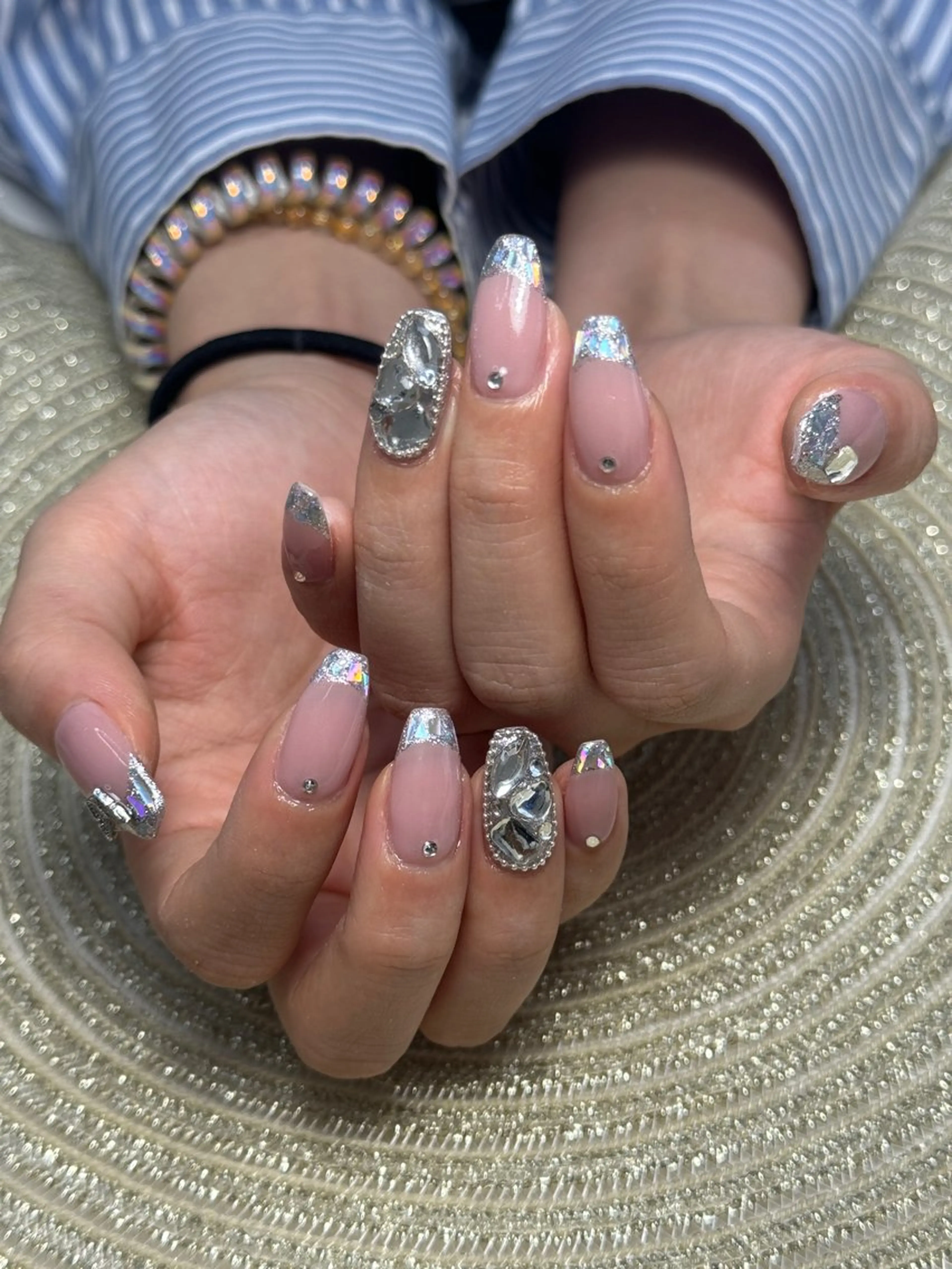 ネイル フレンチネイル ガラスフレンチ ハンドネイル moa nailのネイルデザイン