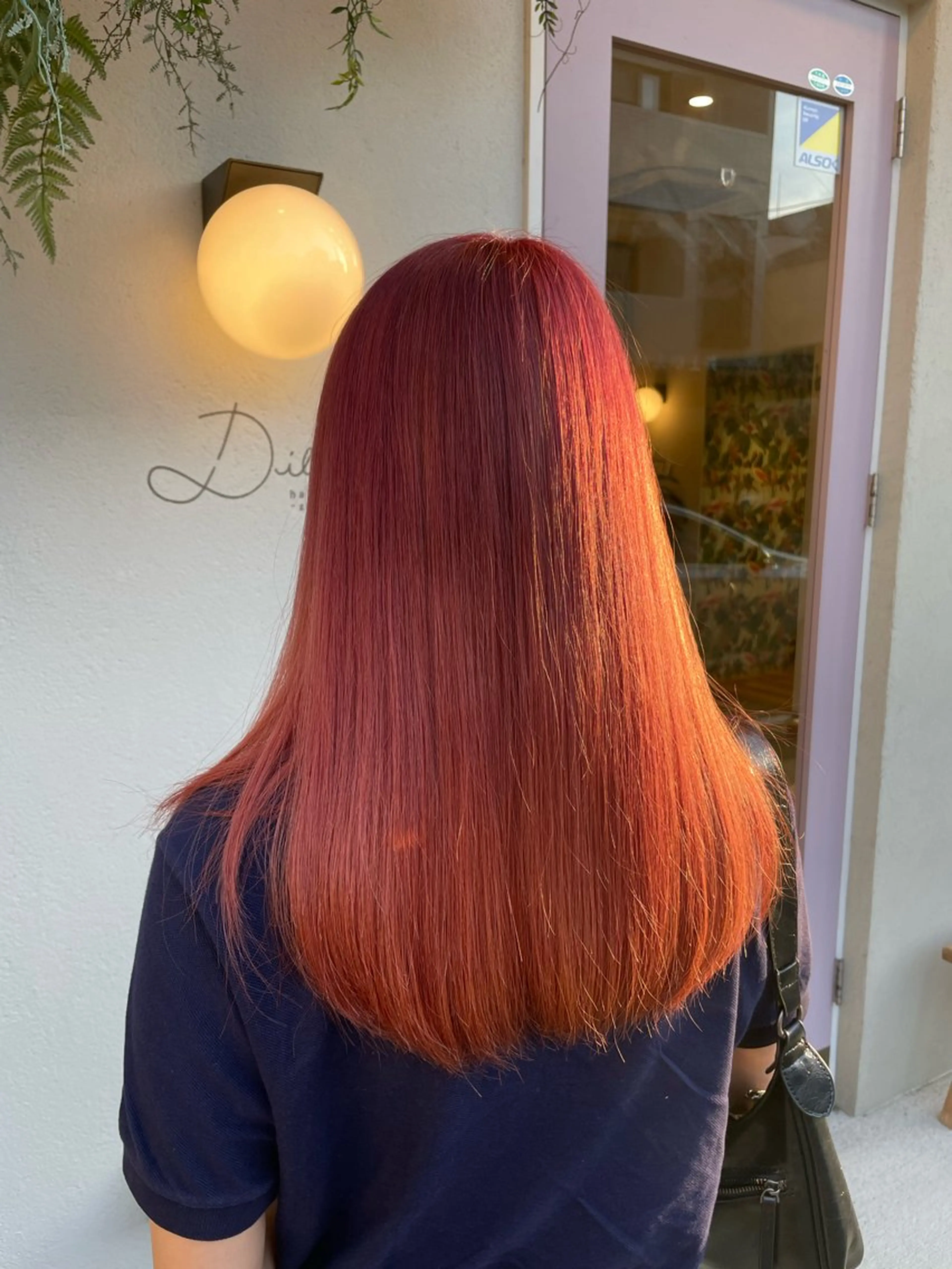 カラー 中尾 真菜のヘアスタイル